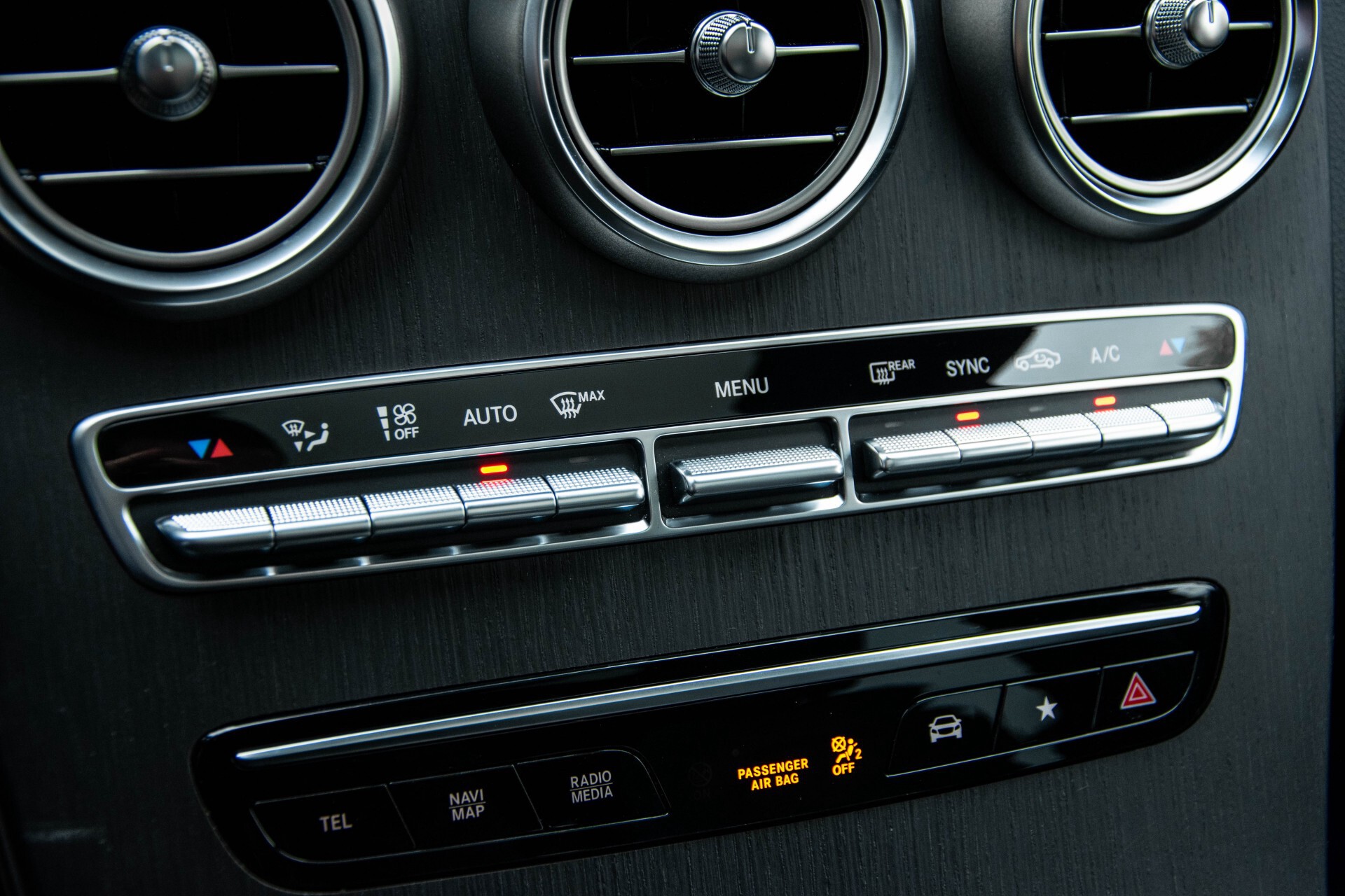 Mercedes-Benz GLC 200 4-M AMG Night/Panorama/Distronic Pro/Burmester/360camera/Exclusive Aut9 Foto 22