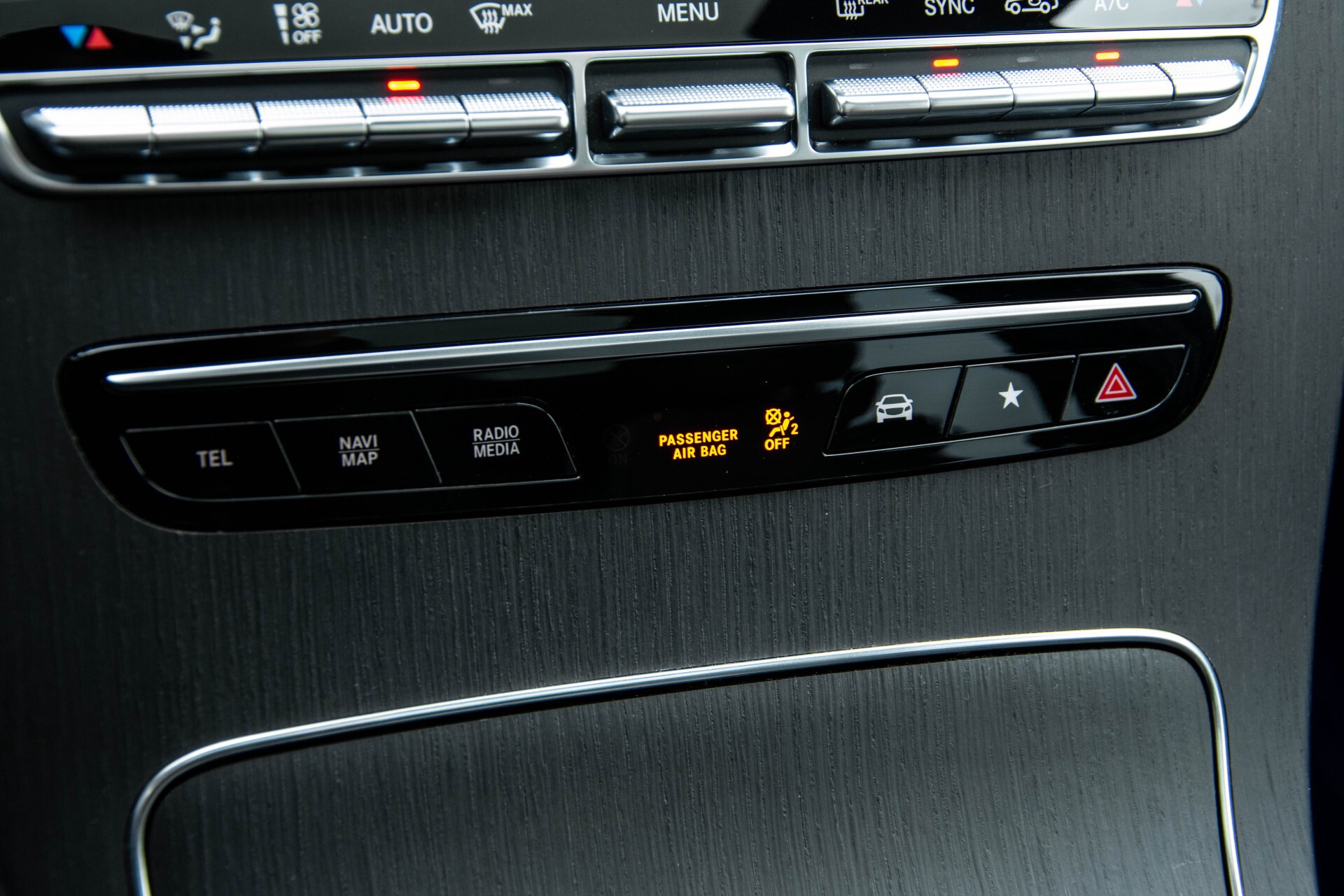 Mercedes-Benz GLC 200 4-M AMG Night/Panorama/Distronic Pro/Burmester/360camera/Exclusive Aut9 Foto 24