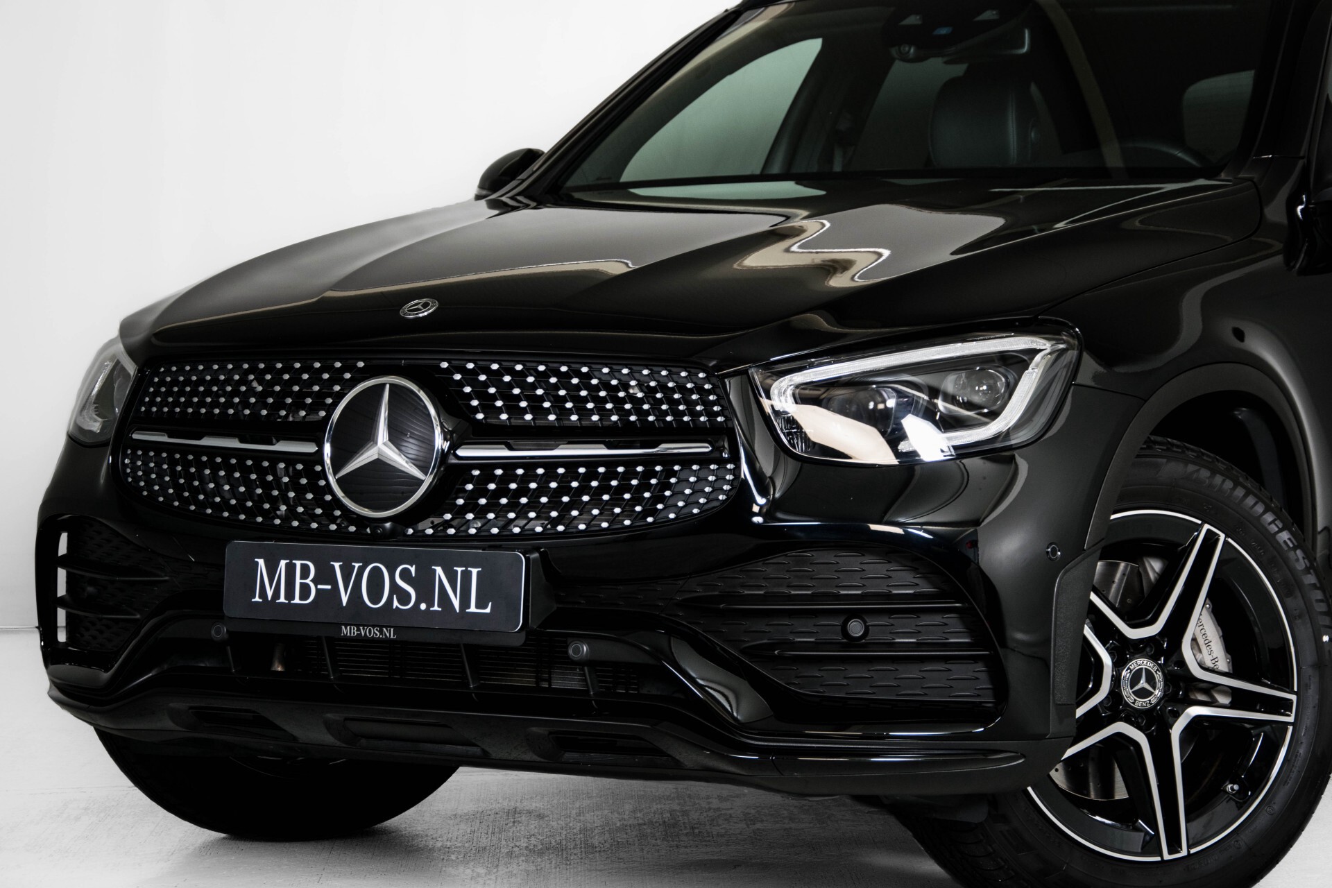 Mercedes-Benz GLC 200 4-M AMG Night/Panorama/Distronic Pro/Burmester/360camera/Exclusive Aut9 Foto 59