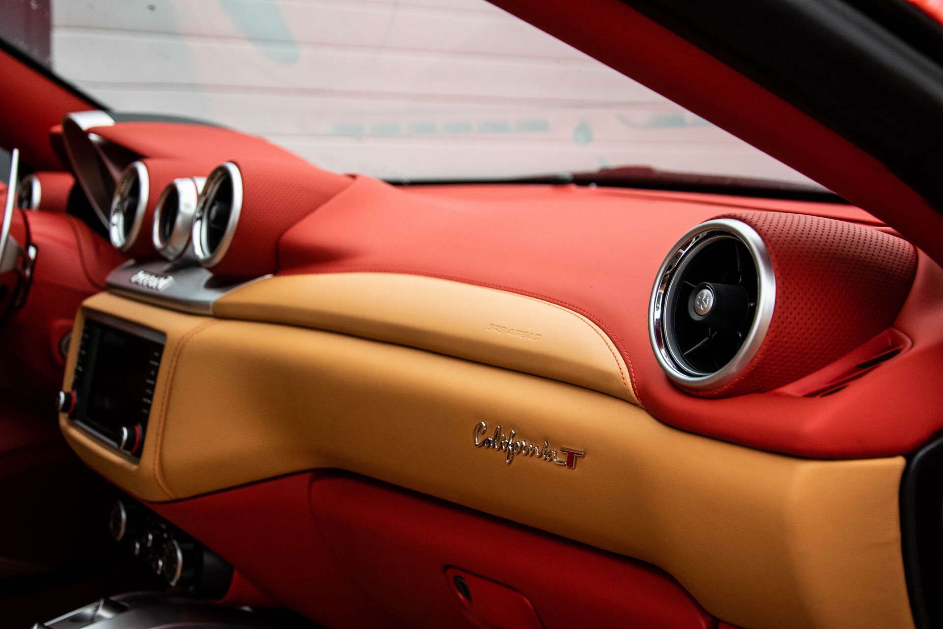 Ferrari California 3.9 T HELE Carbon/1ste eigenaar Foto 20