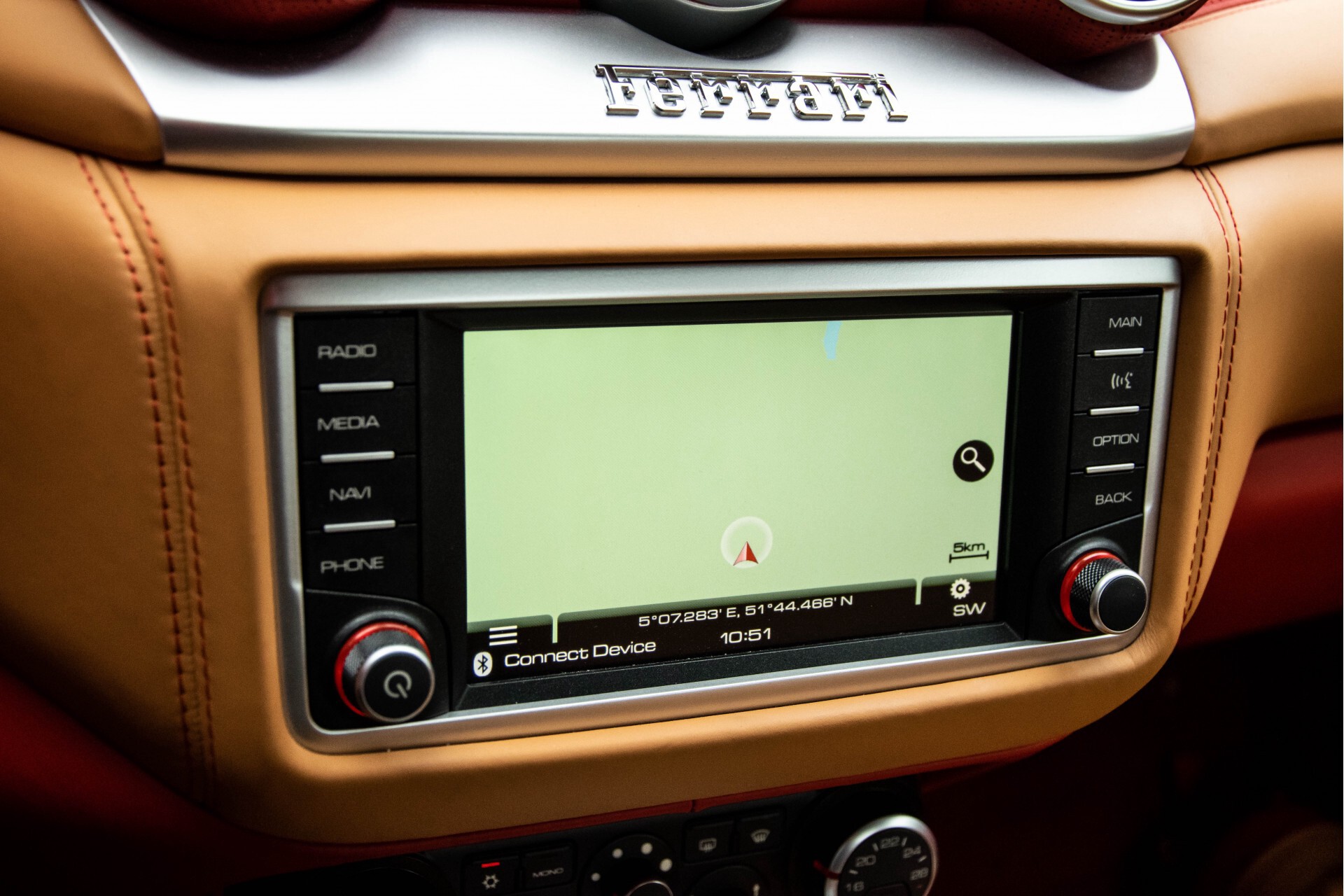 Ferrari California 3.9 T HELE Carbon/1ste eigenaar Foto 23