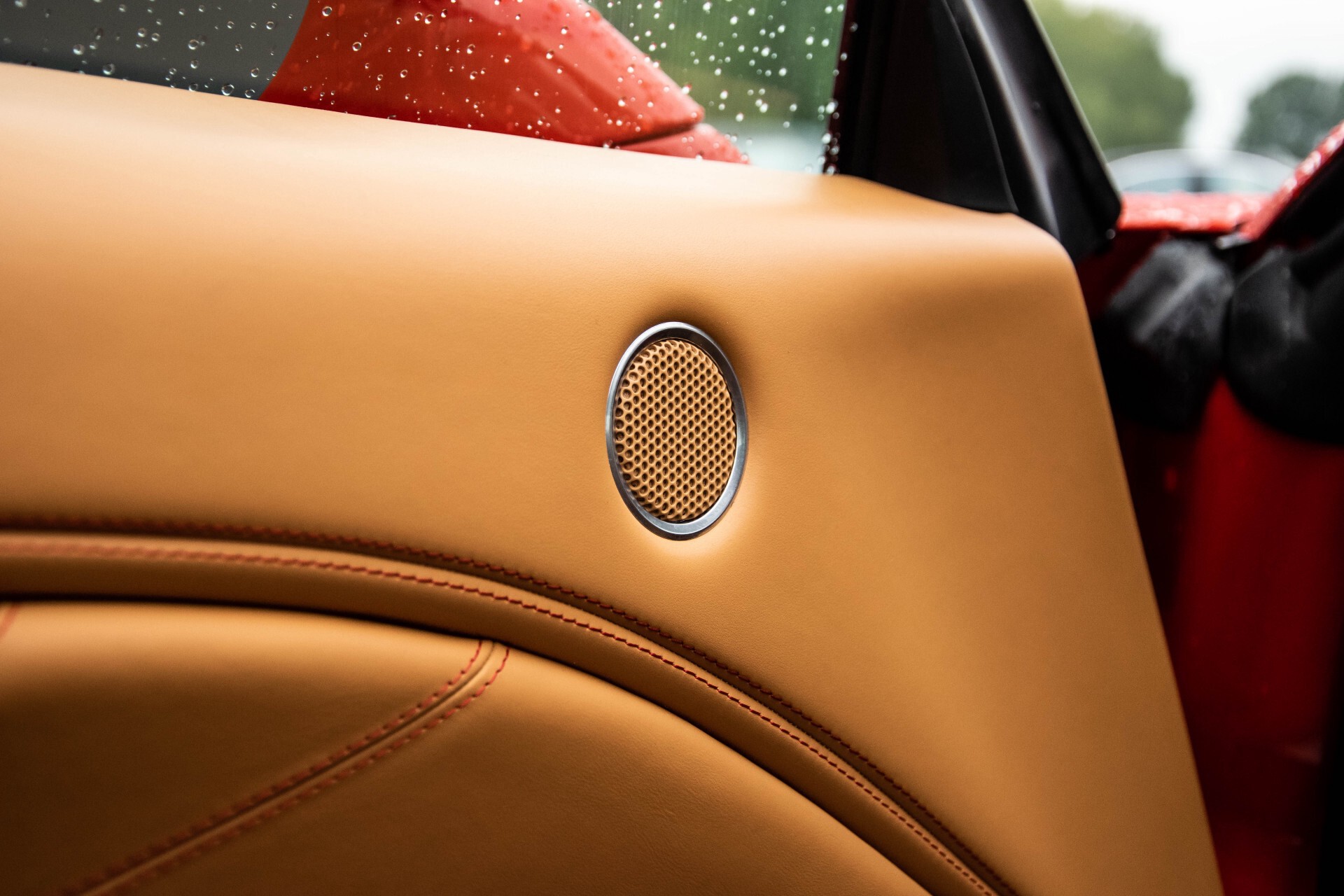 Ferrari California 3.9 T HELE Carbon/1ste eigenaar Foto 24