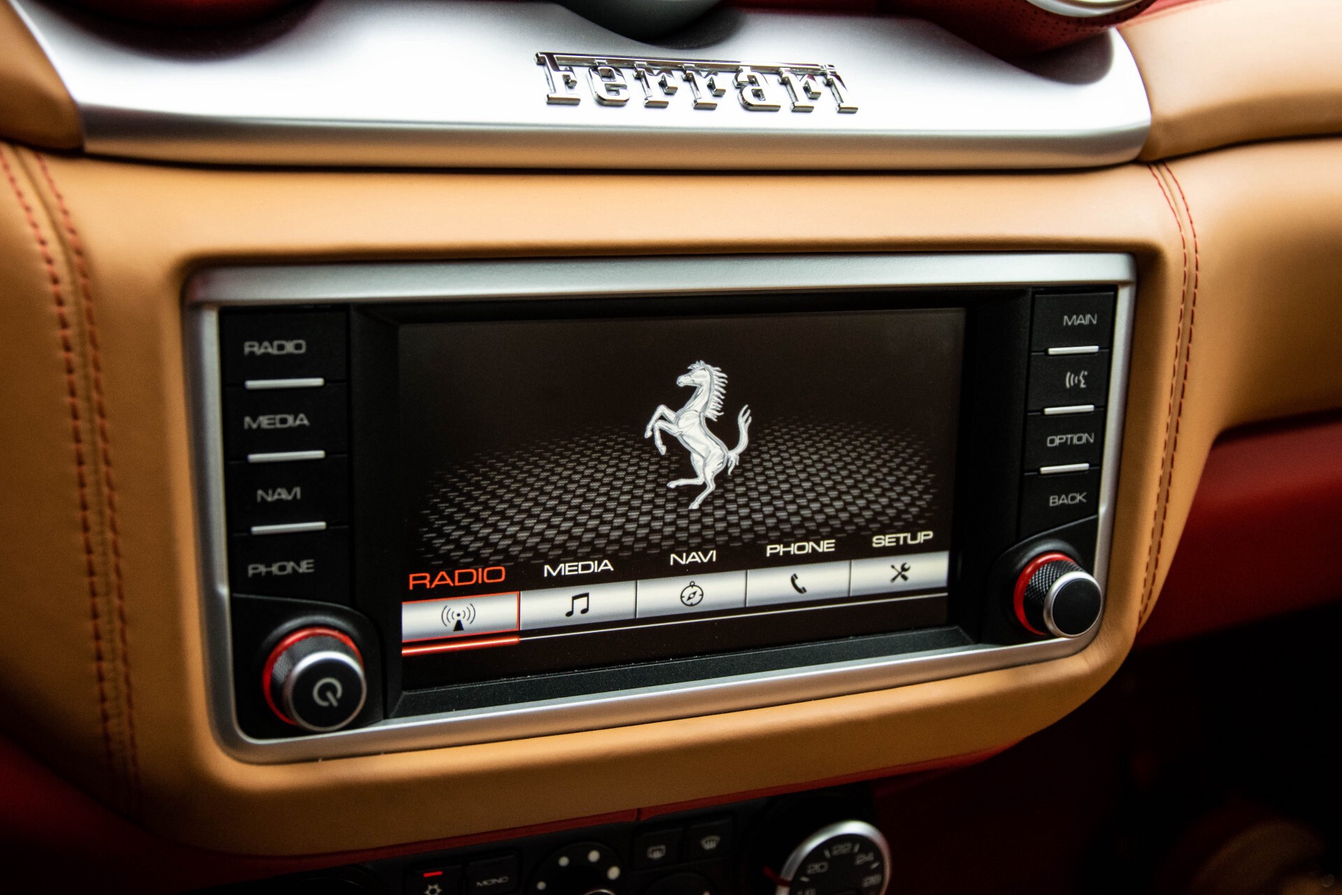 Ferrari California 3.9 T HELE Carbon/1ste eigenaar Foto 31