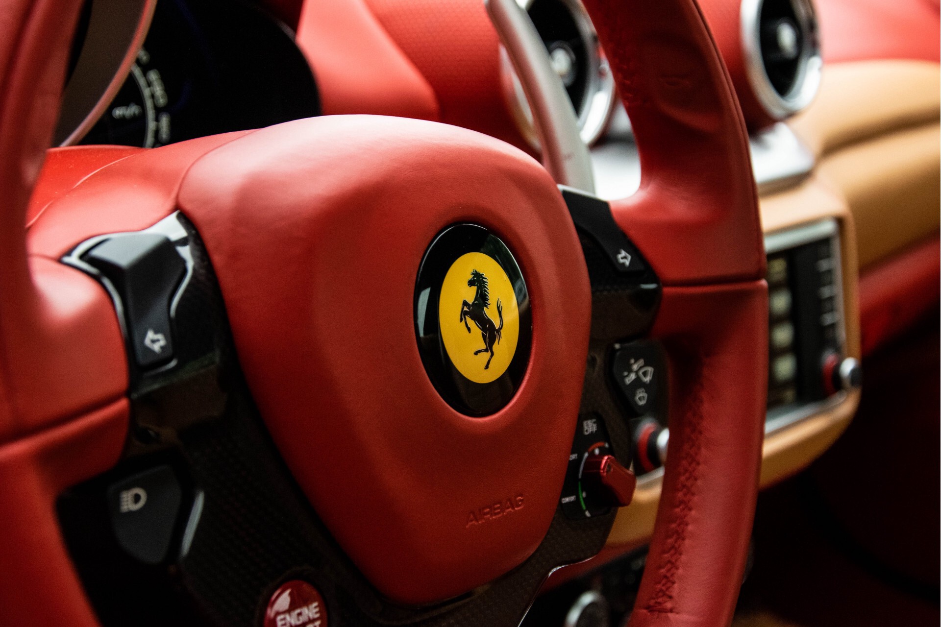 Ferrari California 3.9 T HELE Carbon/1ste eigenaar Foto 44