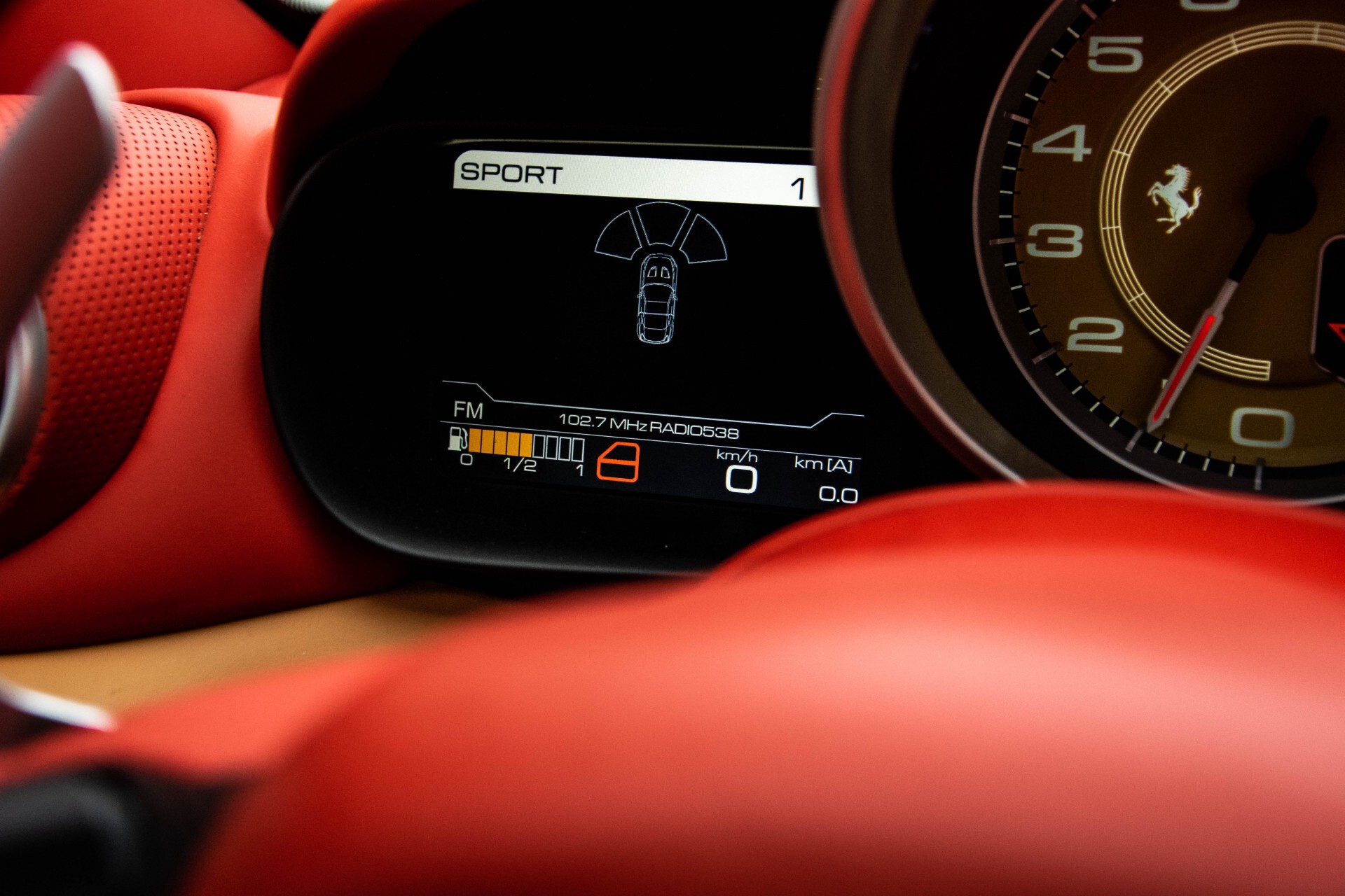 Ferrari California 3.9 T HELE Carbon/1ste eigenaar Foto 49