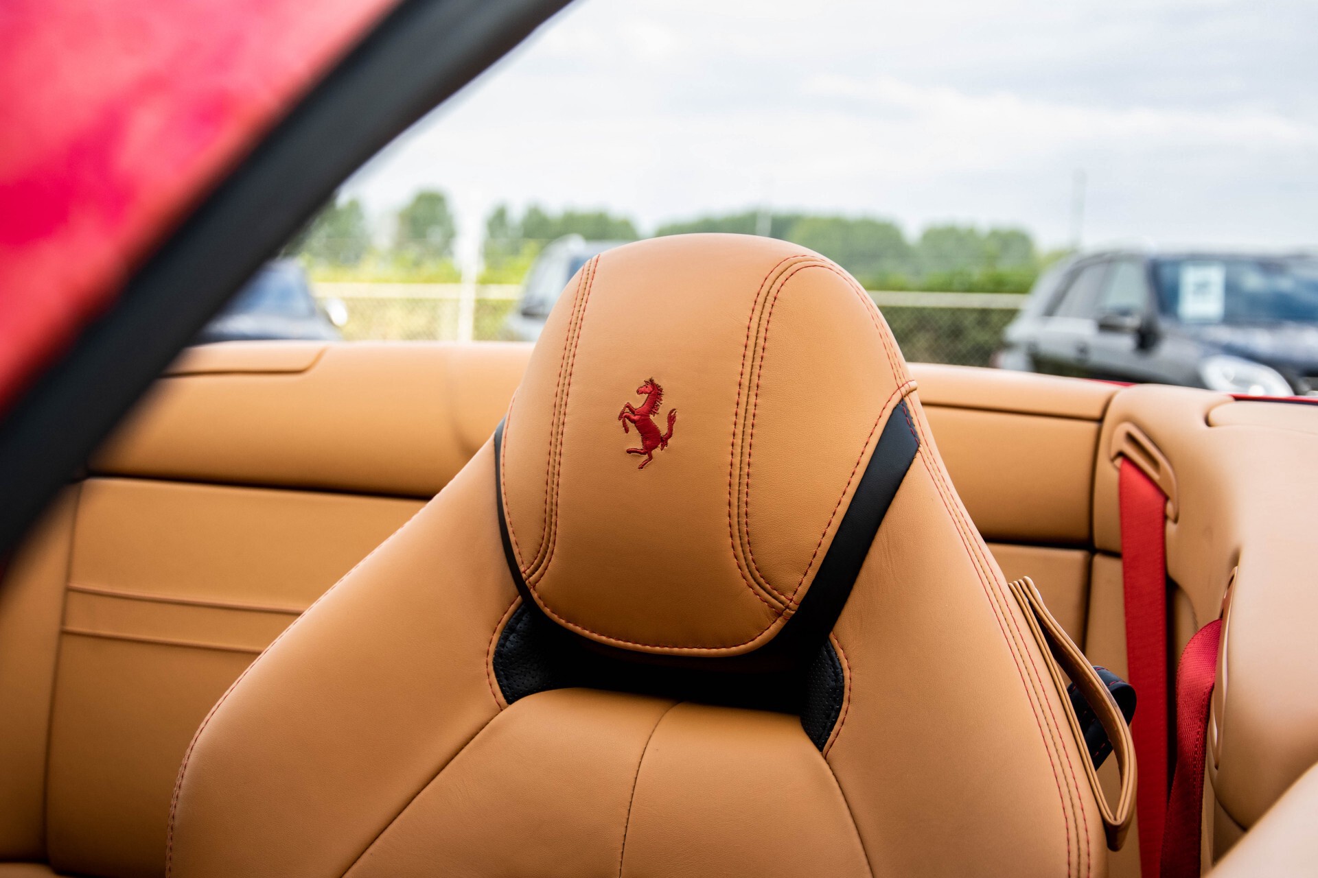 Ferrari California 3.9 T HELE Carbon/1ste eigenaar Foto 55