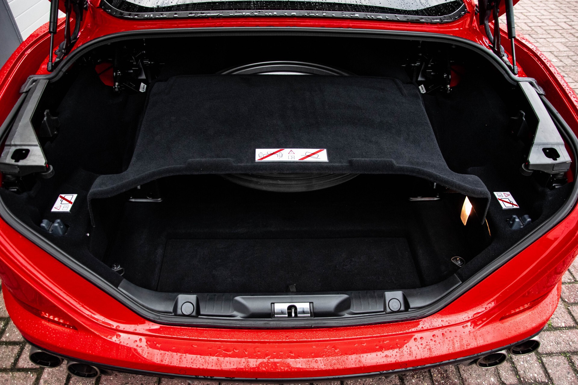 Ferrari California 3.9 T HELE Carbon/1ste eigenaar Foto 57