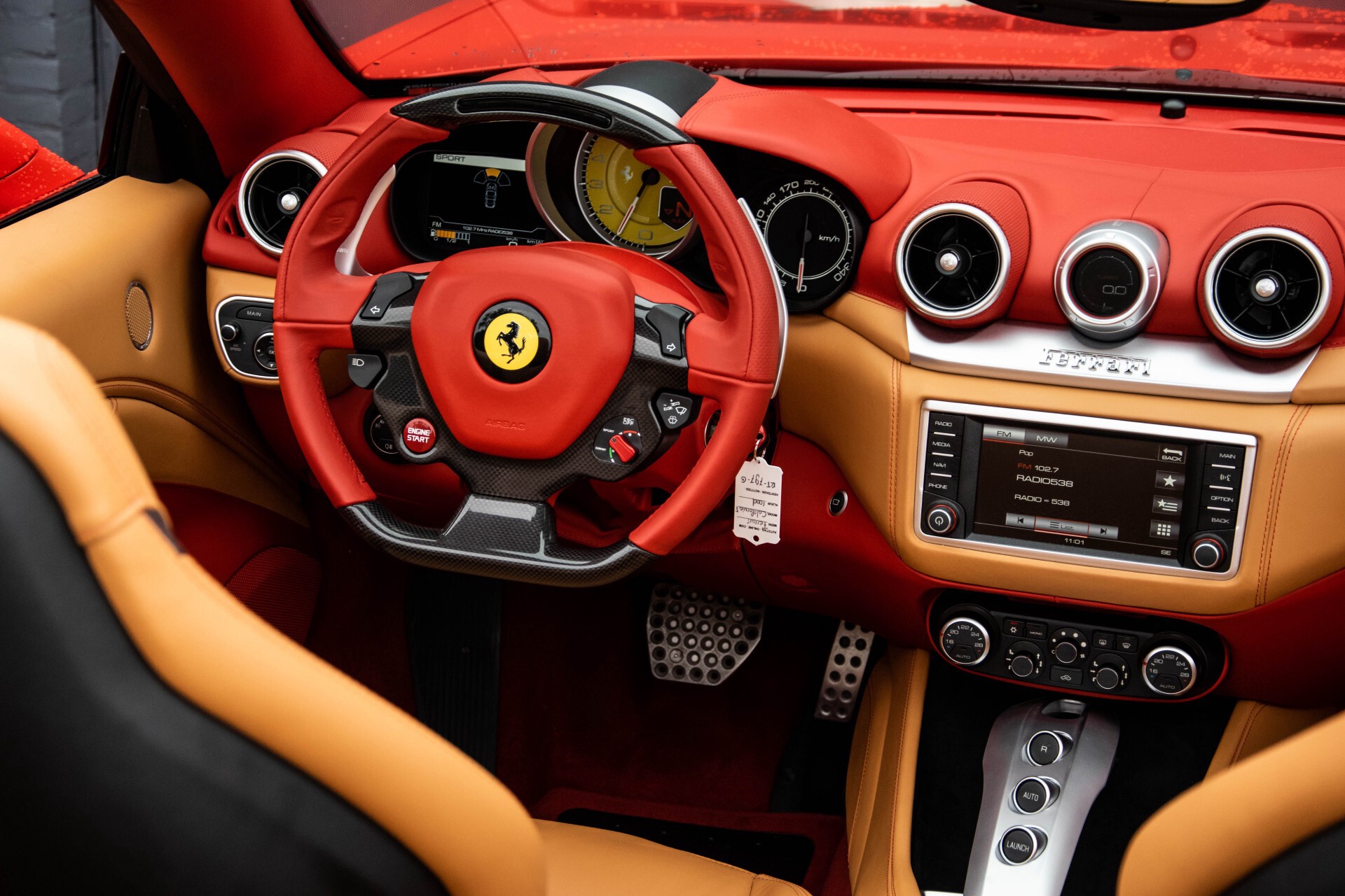 Ferrari California 3.9 T HELE Carbon/1ste eigenaar Foto 7