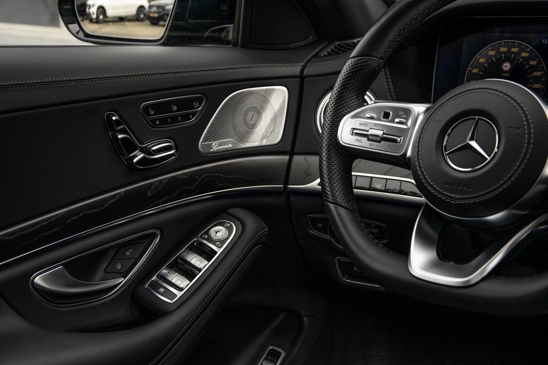 Mercedes-Benz S-Klasse 400d 4-M Lang AMG Night Massage/Panorama/Rij-assist/Nappa/Keyless Aut9 Foto 44