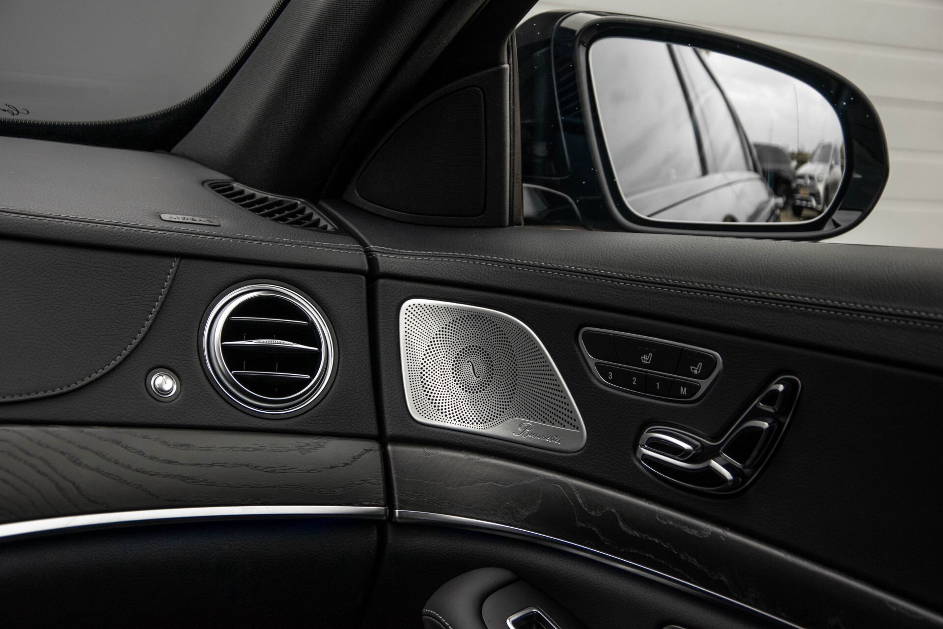 Mercedes-Benz S-Klasse 400d 4-M Lang AMG Night Massage/Panorama/Rij-assist/Nappa/Keyless Aut9 Foto 45