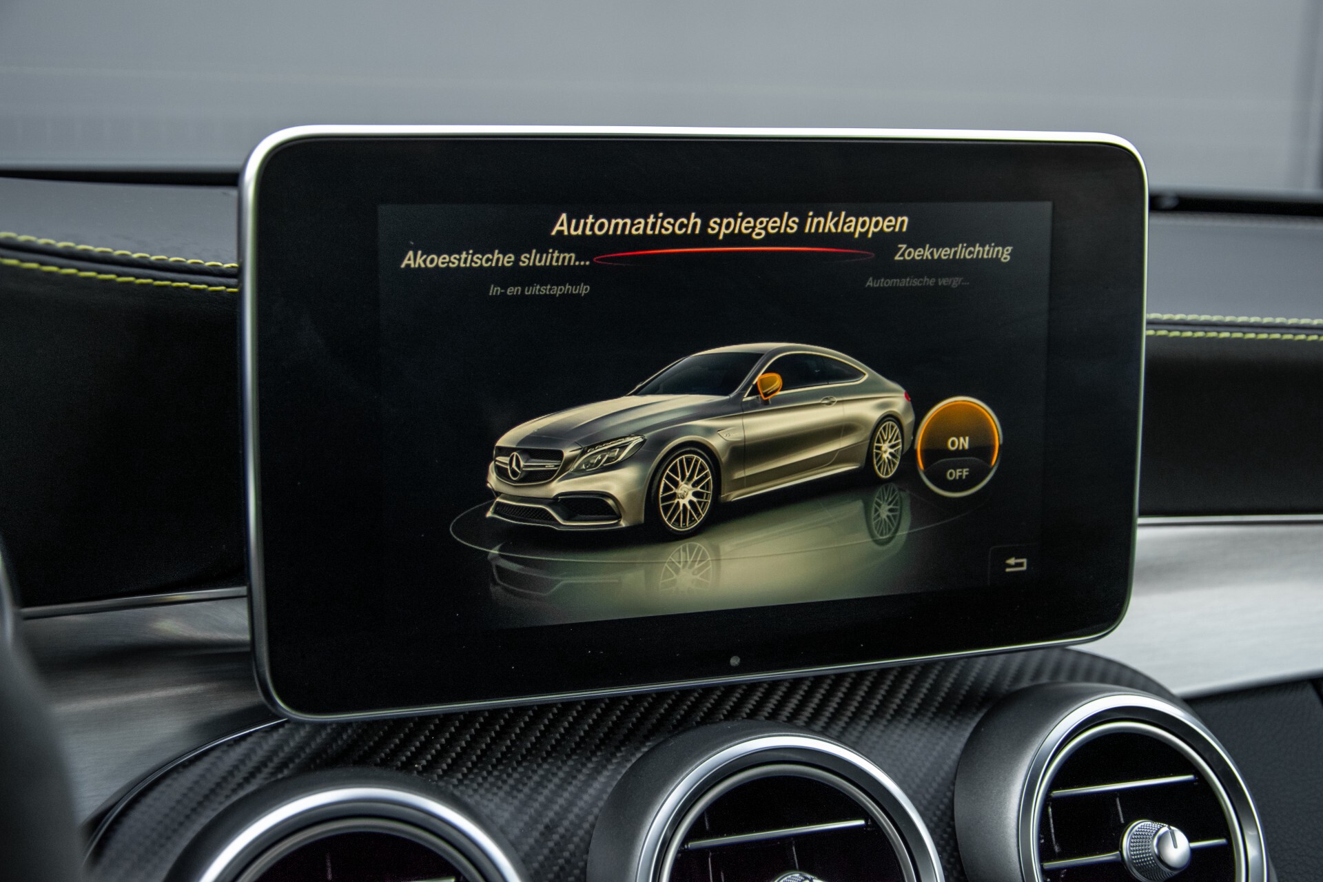 Mercedes-Benz C-Klasse Coupé 63 S AMG EDITION 1 Panorama Aut7 Foto 24