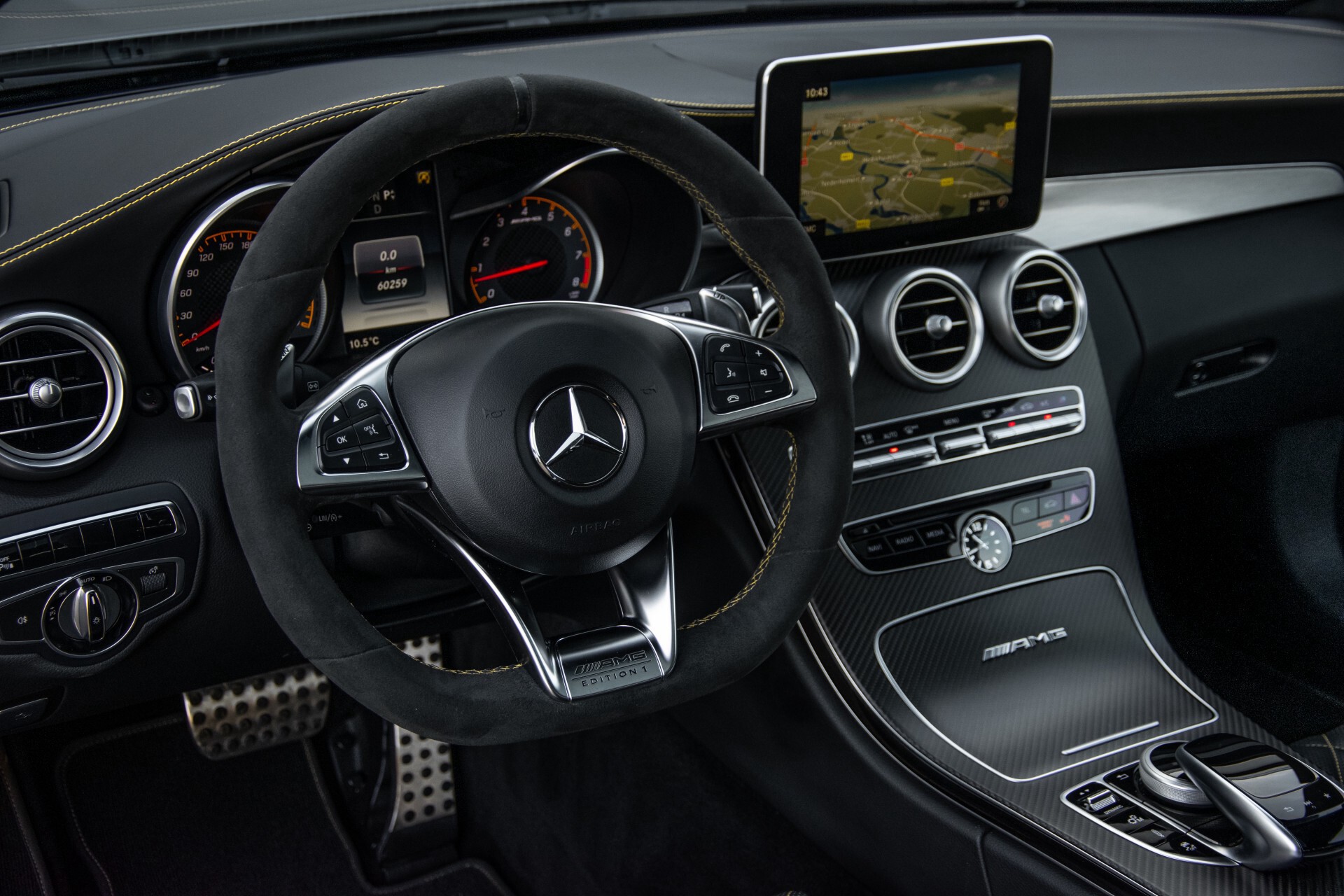 Mercedes-Benz C-Klasse Coupé 63 S AMG EDITION 1 Panorama Aut7 Foto 36