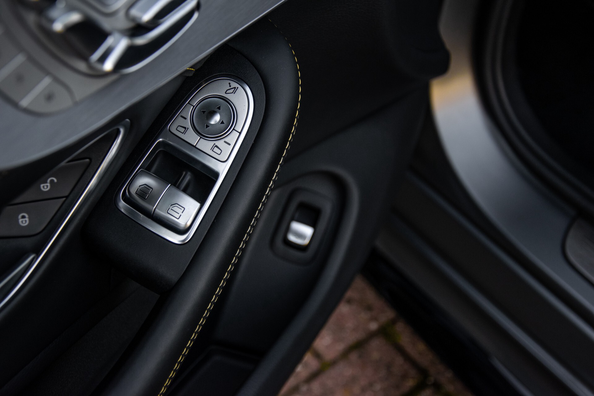 Mercedes-Benz C-Klasse Coupé 63 S AMG EDITION 1 Panorama Aut7 Foto 42