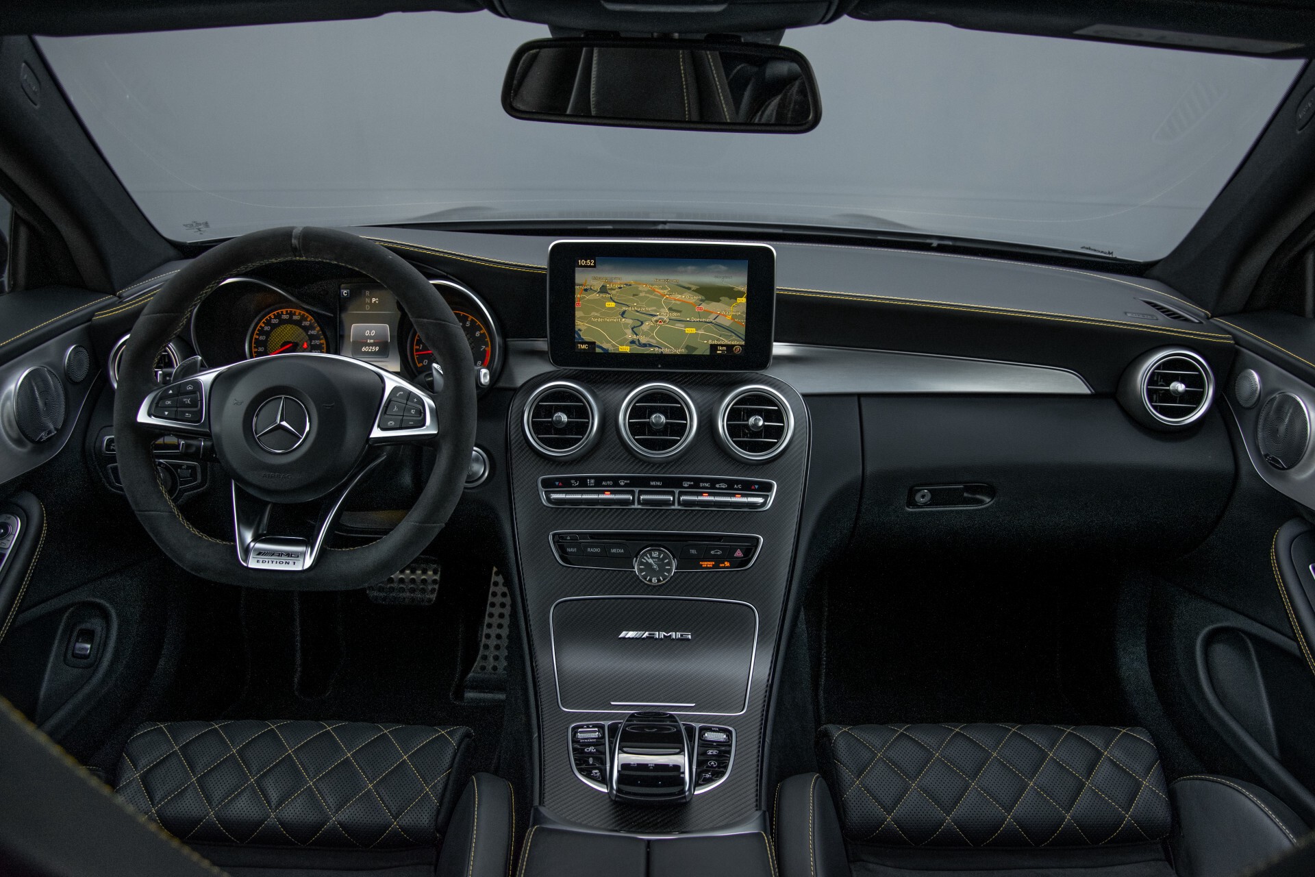 Mercedes-Benz C-Klasse Coupé 63 S AMG EDITION 1 Panorama Aut7 Foto 6