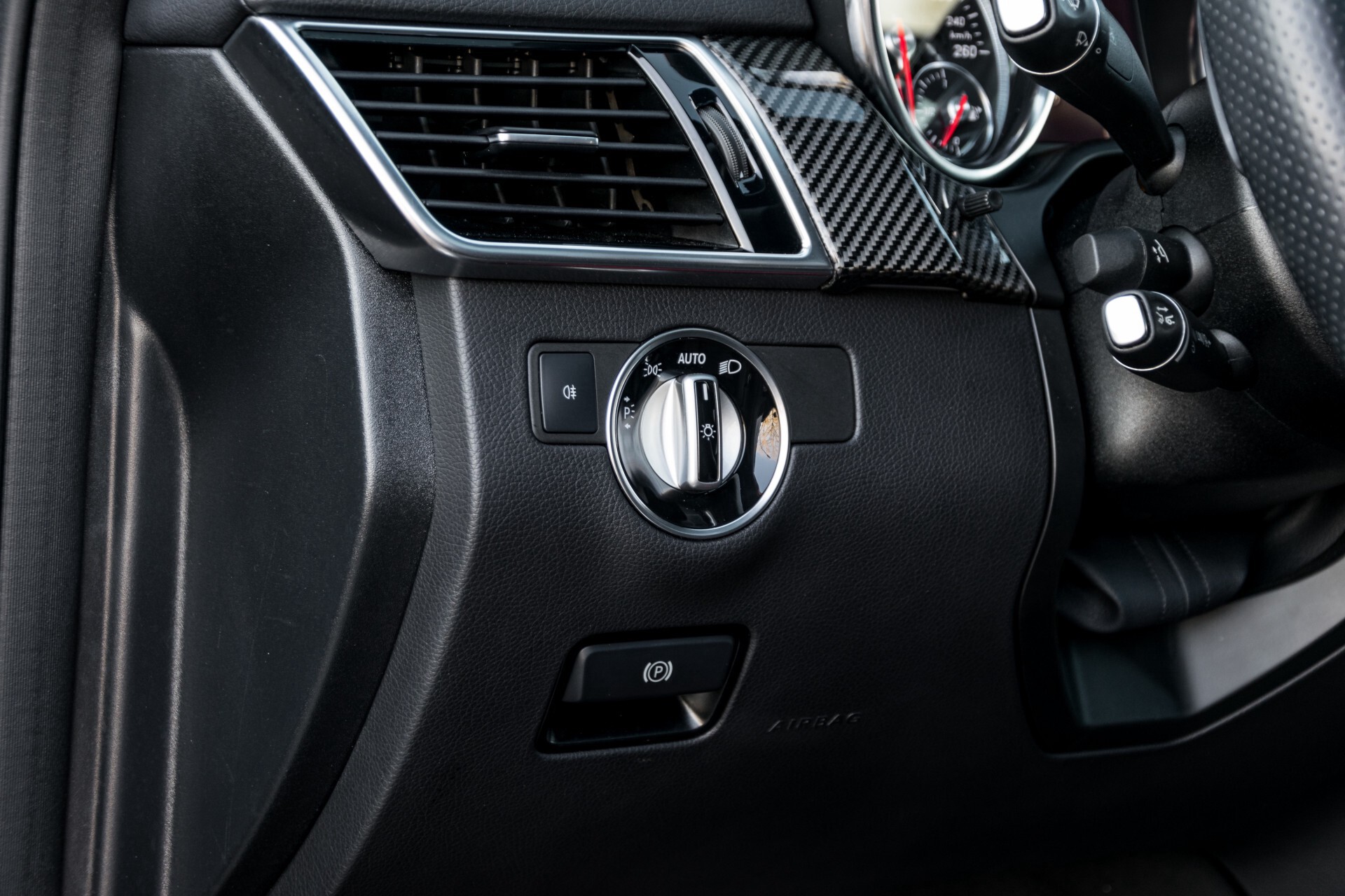 Mercedes-Benz GLE Coupé 350 d 4-M AMG Active Curve/Entertainment/Carbon/Distronic/Keyless/Night Aut9 Foto 30