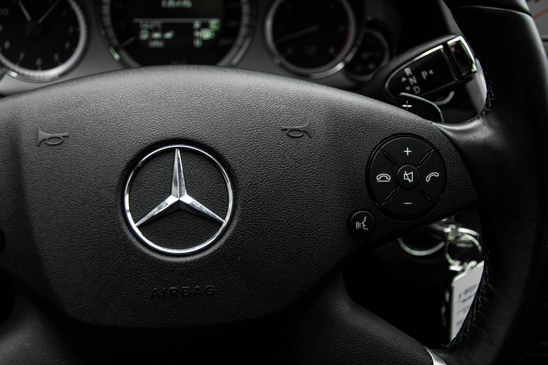 Mercedes-Benz E-Klasse 350 Cdi AMG 4-Matic Distronic/Schuifdak/Comand/ILS/Leer/Weg-trekhaak Aut7 Foto 13