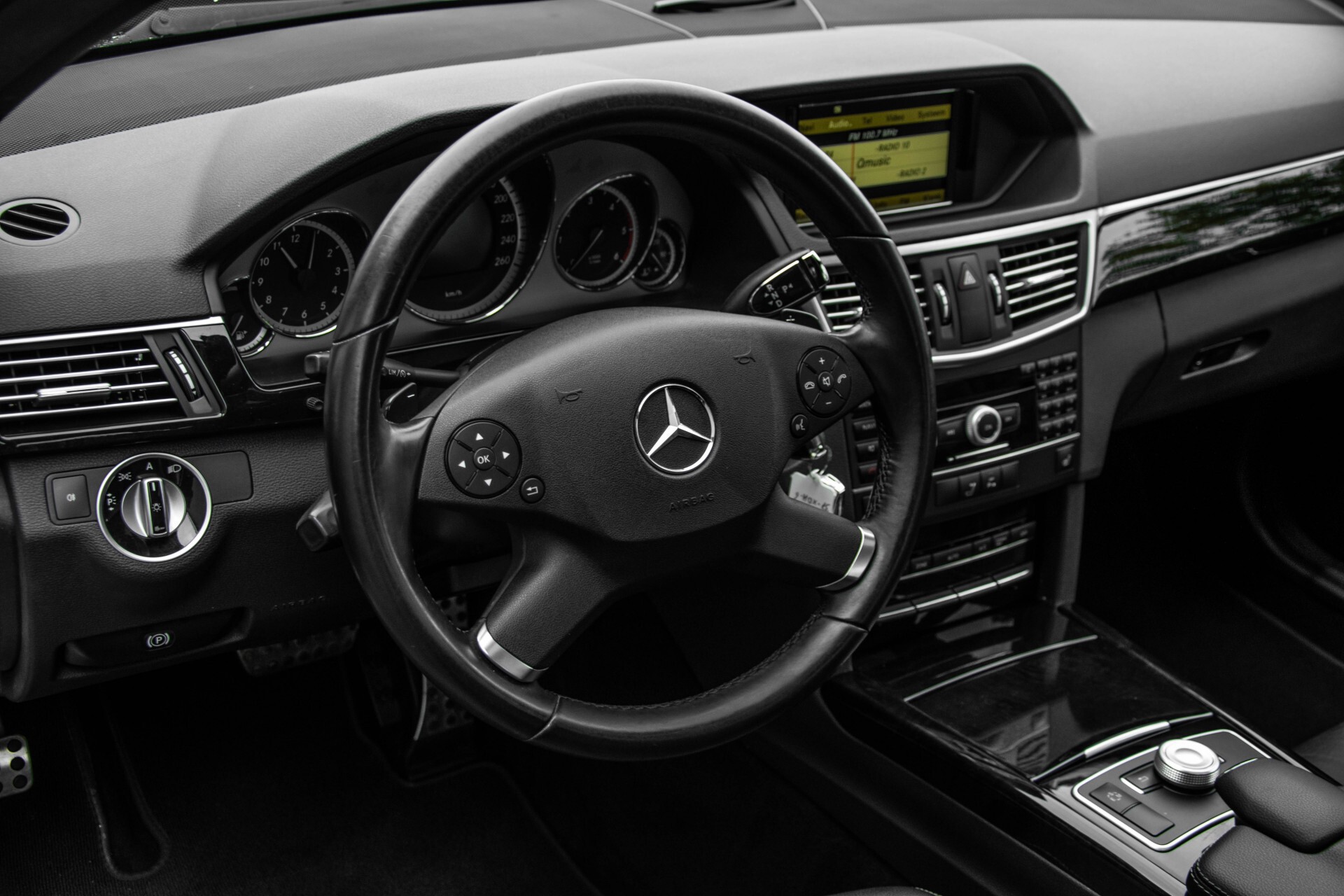 Mercedes-Benz E-Klasse 350 Cdi AMG 4-Matic Distronic/Schuifdak/Comand/ILS/Leer/Weg-trekhaak Aut7 Foto 14