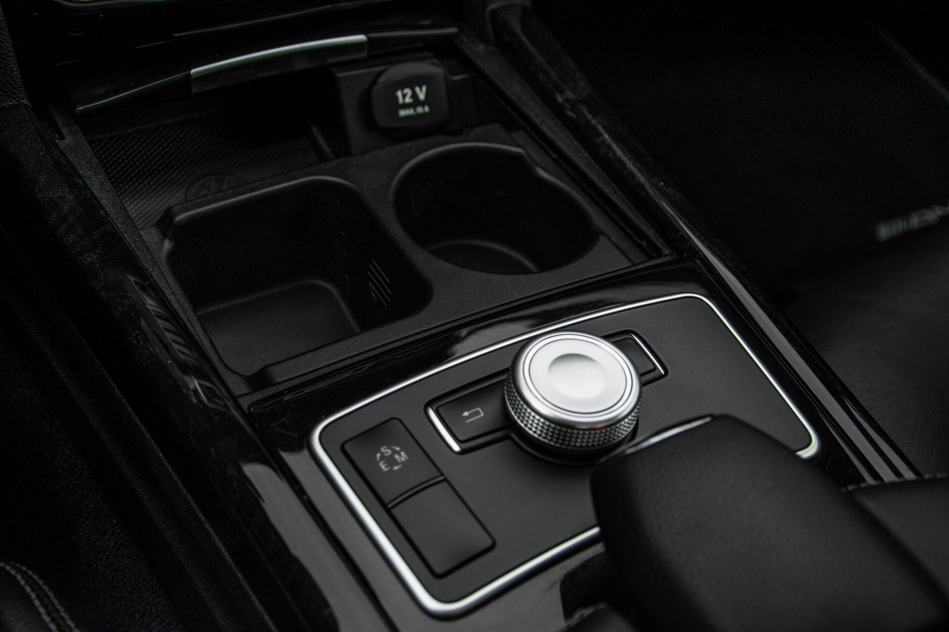 Mercedes-Benz E-Klasse 350 Cdi AMG 4-Matic Distronic/Schuifdak/Comand/ILS/Leer/Weg-trekhaak Aut7 Foto 28