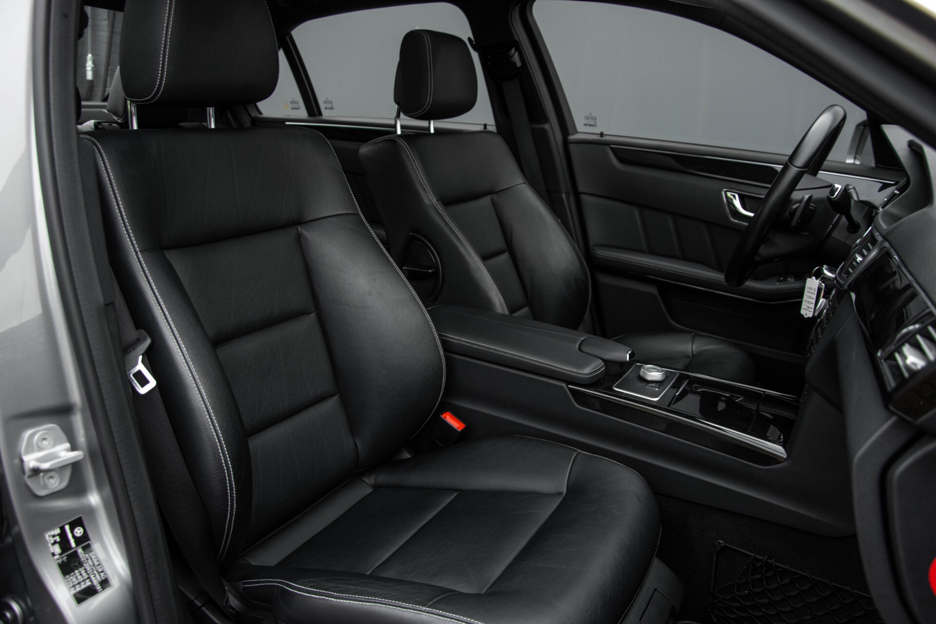 Mercedes-Benz E-Klasse 350 Cdi AMG 4-Matic Distronic/Schuifdak/Comand/ILS/Leer/Weg-trekhaak Aut7 Foto 3