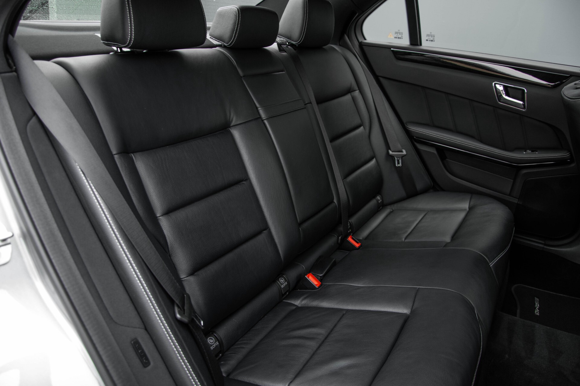 Mercedes-Benz E-Klasse 350 Cdi AMG 4-Matic Distronic/Schuifdak/Comand/ILS/Leer/Weg-trekhaak Aut7 Foto 4