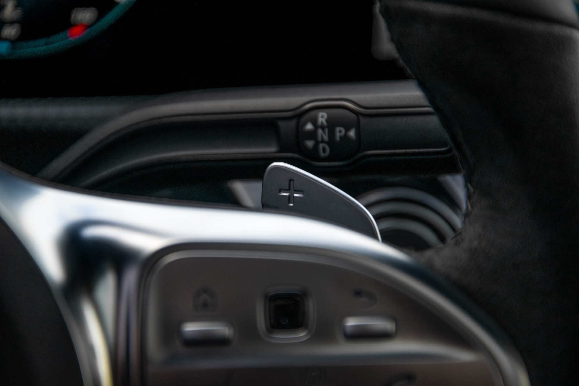 Mercedes-Benz A-Klasse 250 4-M AMG Panorama/Keyless-Entry/MBUX/HUD/Burmester/360/Multibeam LED Aut7 Foto 14