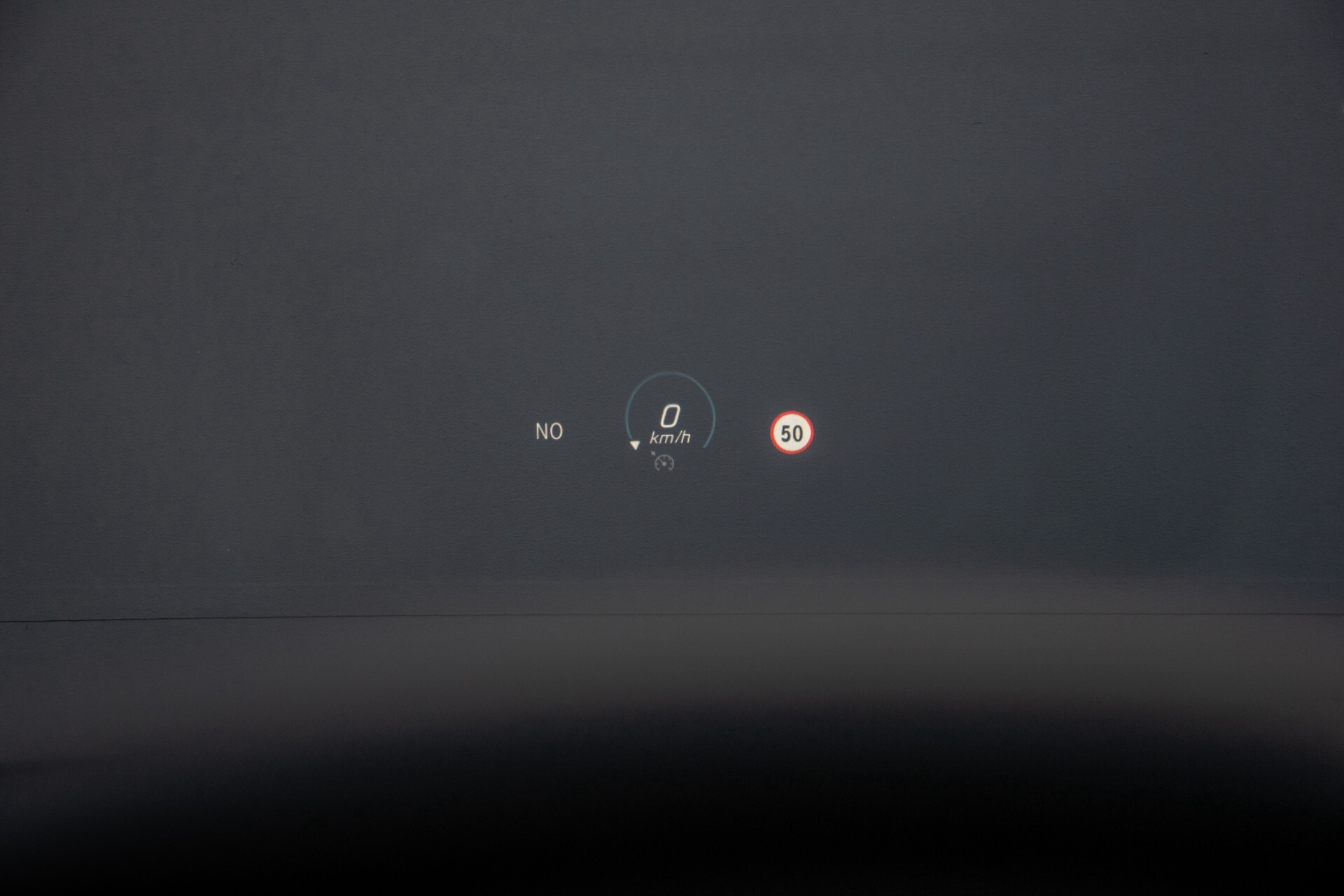 Mercedes-Benz A-Klasse 250 4-M AMG Panorama/Keyless-Entry/MBUX/HUD/Burmester/360/Multibeam LED Aut7 Foto 46