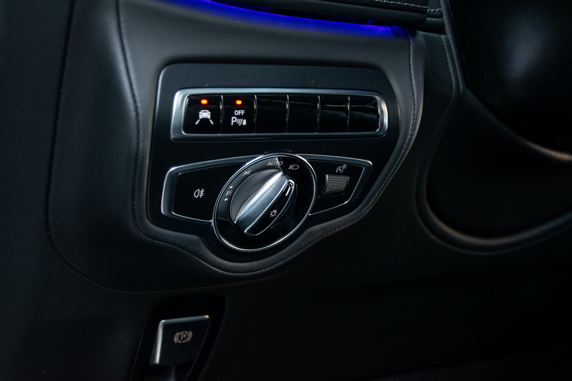 Mercedes-Benz G-Klasse 63 AMG Night/Designo/Adaptive Cruise/Burmester/22"/Trekhaak/Massage/Exclusive Aut9 Foto 36