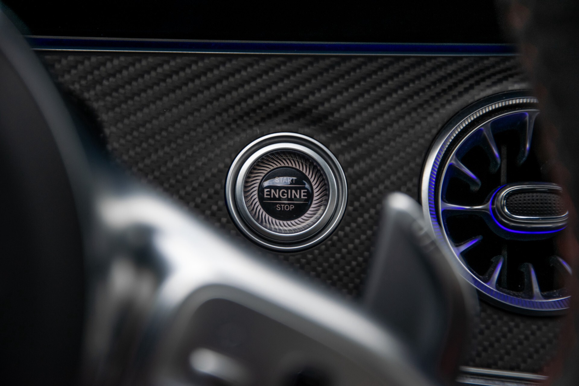 Mercedes-Benz AMG GT 4-Door Coupe 63 S 4M+ Keramisch/Full Carbon/Aerodynamica/Burmester 3D/TV/Performance stoelen/Standkachel Aut9 Foto 16