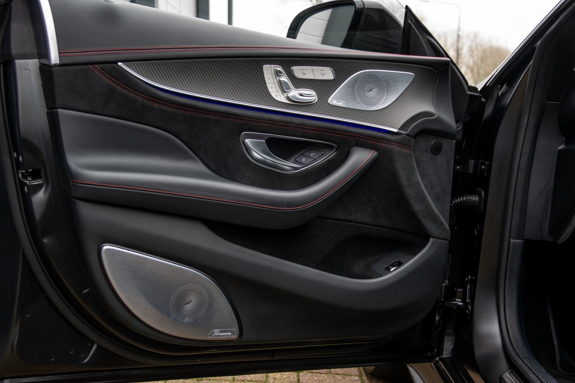 Mercedes-Benz AMG GT 4-Door Coupe 63 S 4M+ Keramisch/Full Carbon/Aerodynamica/Burmester 3D/TV/Performance stoelen/Standkachel Aut9 Foto 22