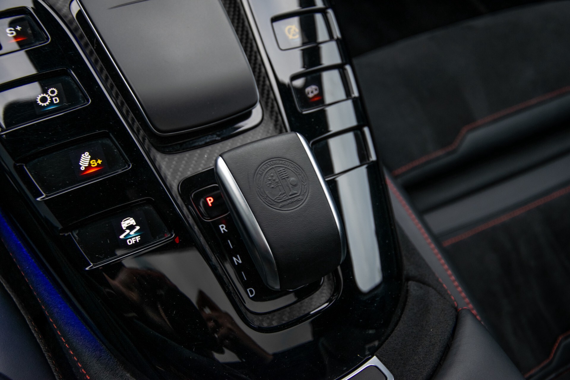 Mercedes-Benz AMG GT 4-Door Coupe 63 S 4M+ Keramisch/Full Carbon/Aerodynamica/Burmester 3D/TV/Performance stoelen/Standkachel Aut9 Foto 52