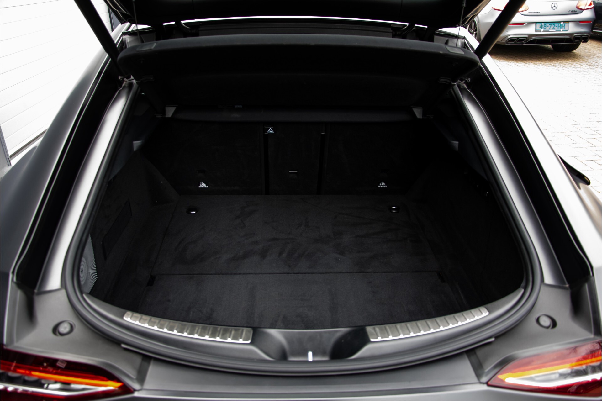 Mercedes-Benz AMG GT 4-Door Coupe 63 S 4M+ Keramisch/Full Carbon/Aerodynamica/Burmester 3D/TV/Performance stoelen/Standkachel Aut9 Foto 68