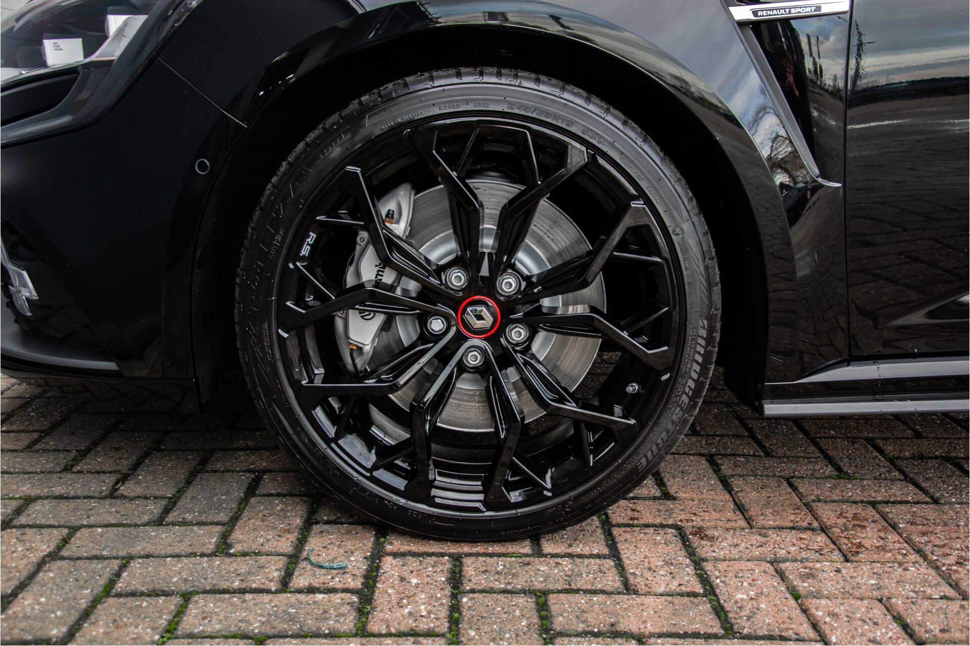 Renault Mégane 1.8 TCe 280 RS 4Control 19"/Milltek uitlaat/extra winterset/schuifdak/camera/Head-Up Aut6 Foto 49