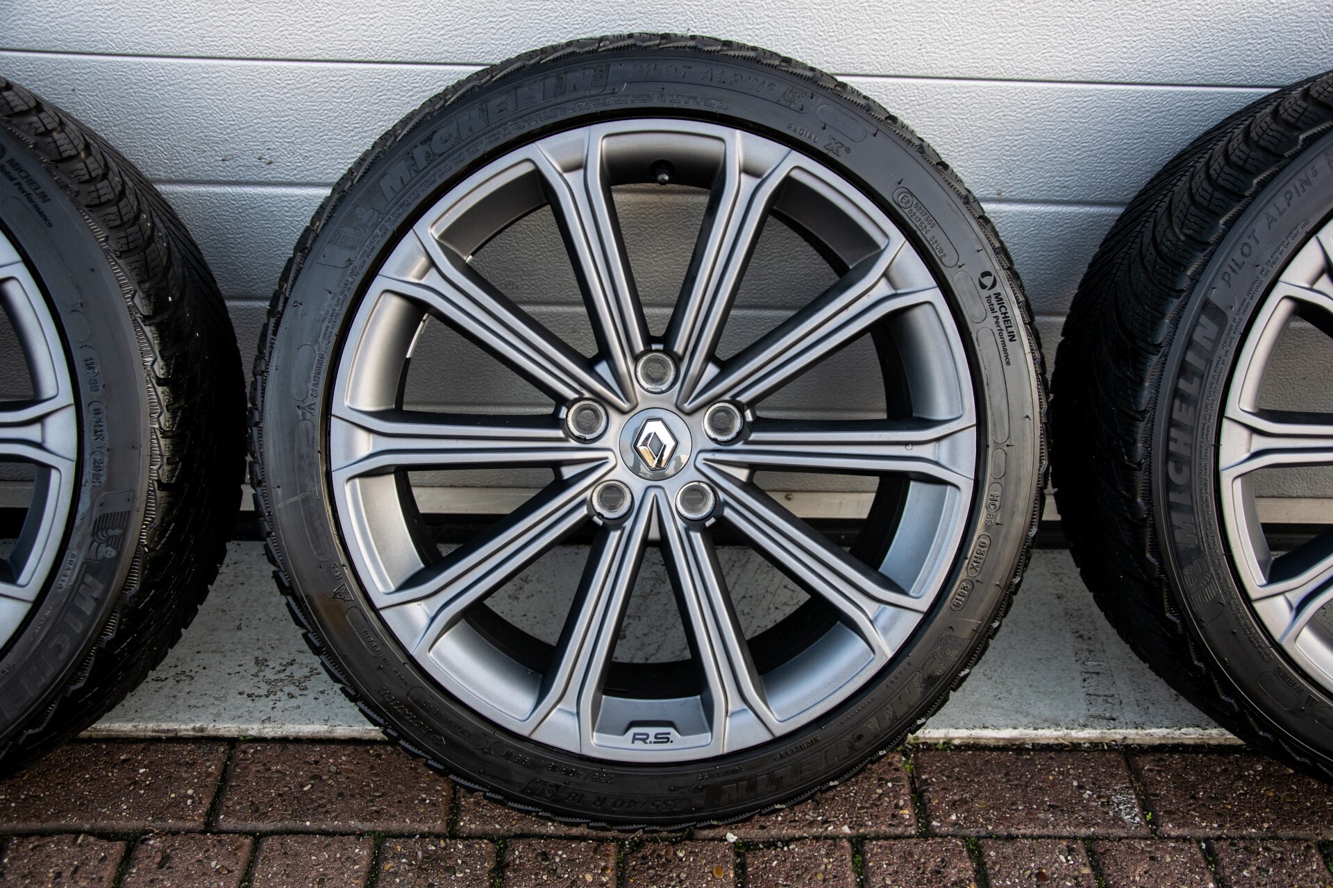 Renault Mégane 1.8 TCe 280 RS 4Control 19"/Milltek uitlaat/extra winterset/schuifdak/camera/Head-Up Aut6 Foto 54