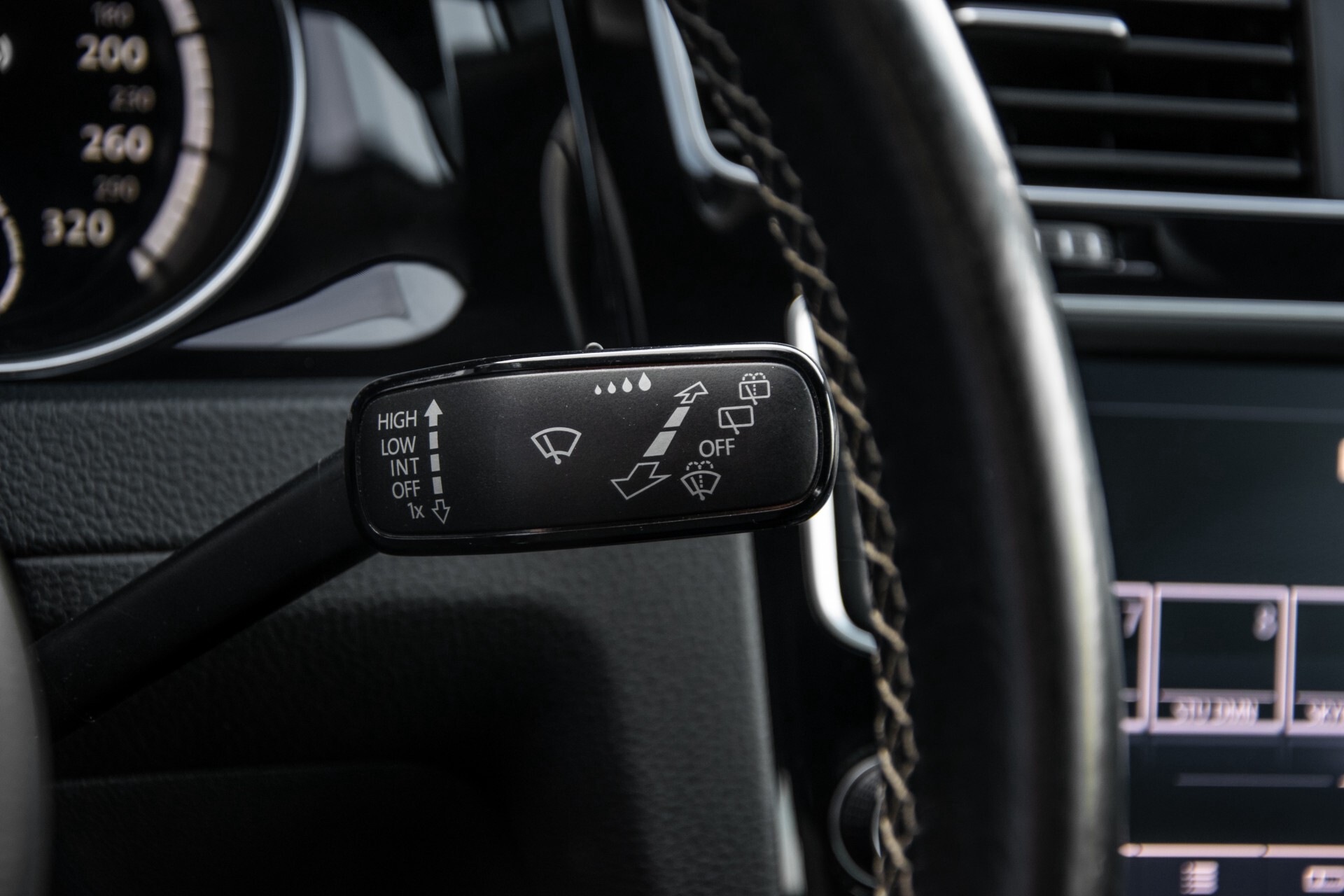 Volkswagen Golf 2.0 TSI R 4Motion Keyless/Adaptive Cruise/Panorama/Leder/Soundsysteem/Night Aut6 Foto 16