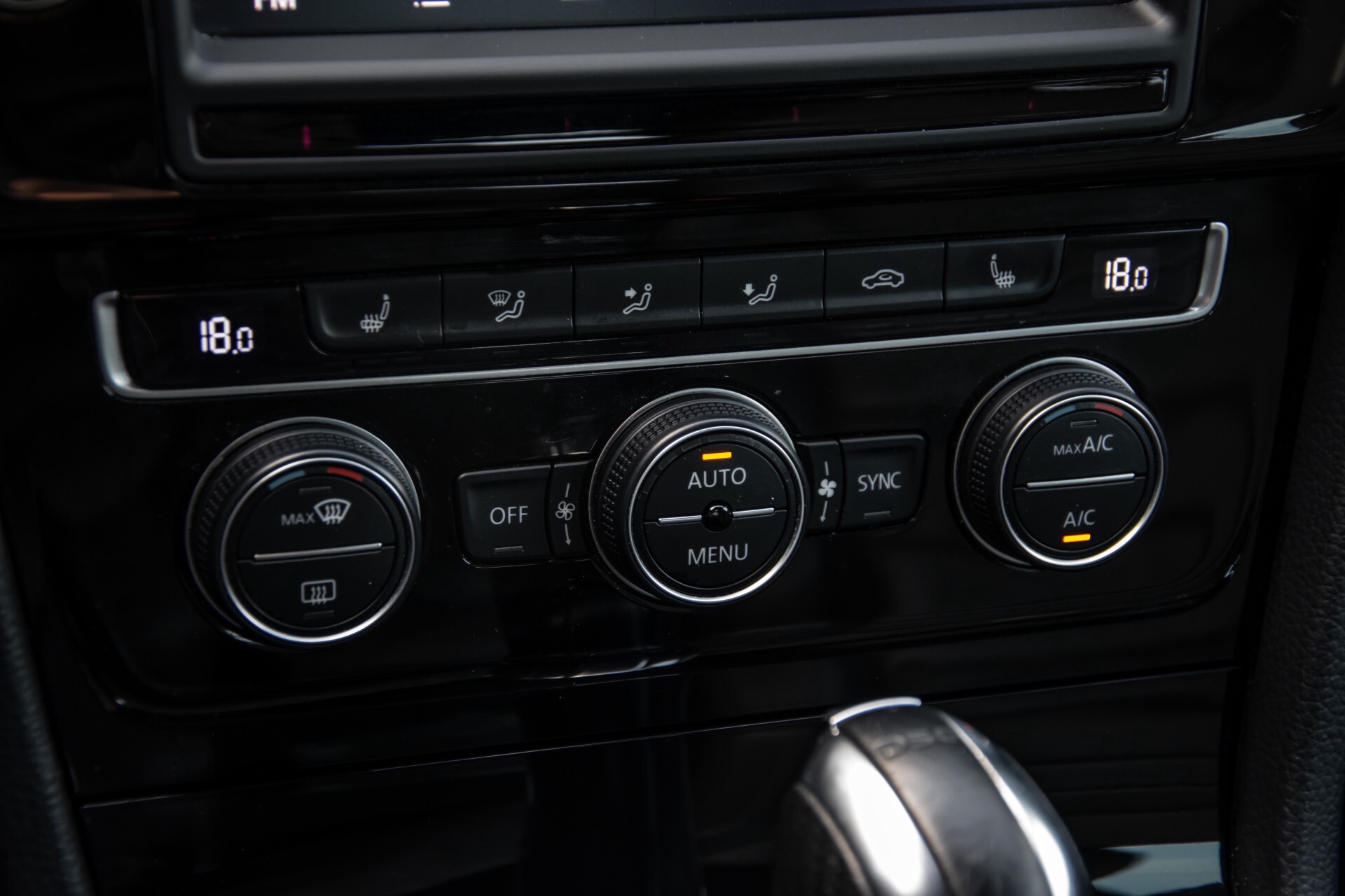 Volkswagen Golf 2.0 TSI R 4Motion Keyless/Adaptive Cruise/Panorama/Leder/Soundsysteem/Night Aut6 Foto 33