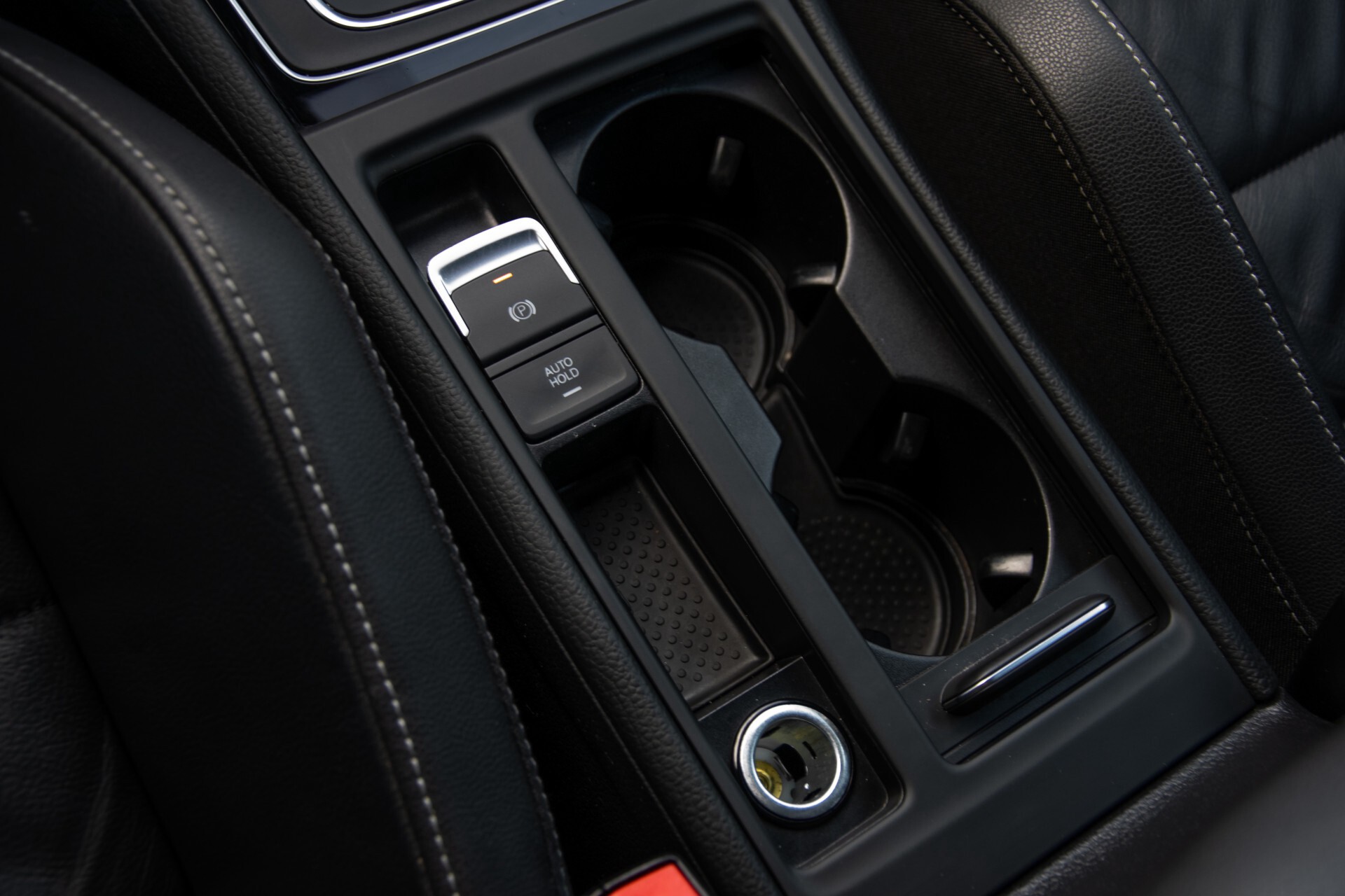 Volkswagen Golf 2.0 TSI R 4Motion Keyless/Adaptive Cruise/Panorama/Leder/Soundsysteem/Night Aut6 Foto 37