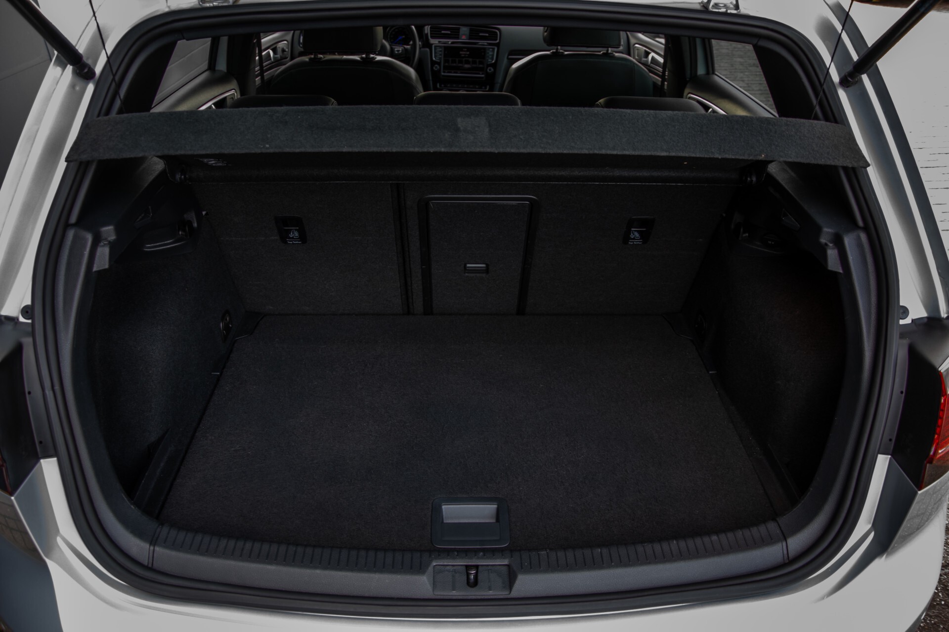 Volkswagen Golf 2.0 TSI R 4Motion Keyless/Adaptive Cruise/Panorama/Leder/Soundsysteem/Night Aut6 Foto 46