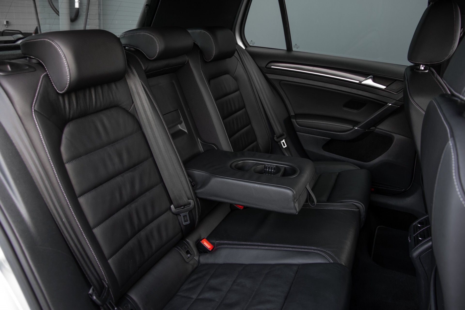 Volkswagen Golf 2.0 TSI R 4Motion Keyless/Adaptive Cruise/Panorama/Leder/Soundsysteem/Night Aut6 Foto 5