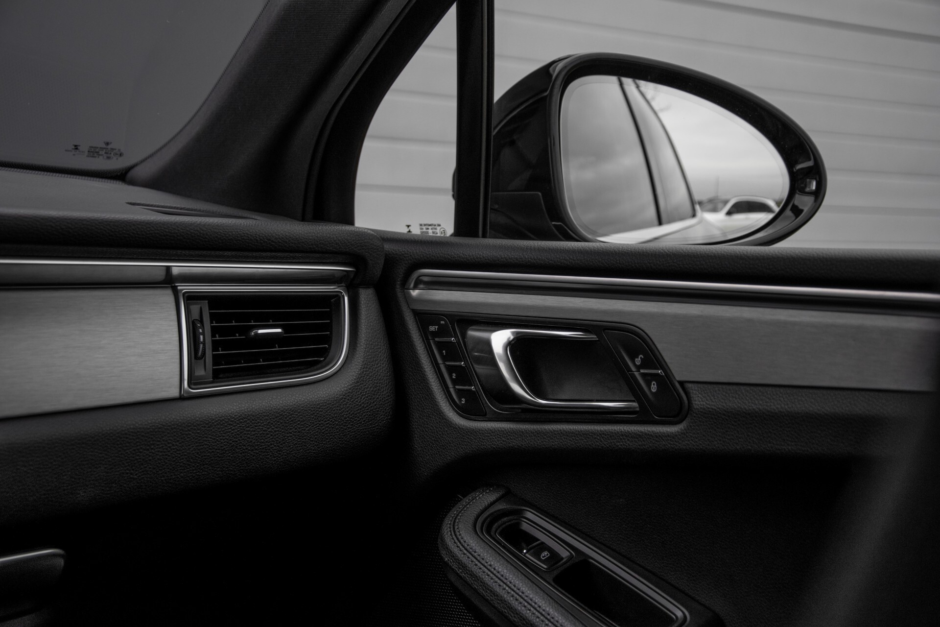 Porsche Macan 3.0 D S Luchtvering/Sport Design/Keyless/Panorama/ACC/Camera Aut Foto 39