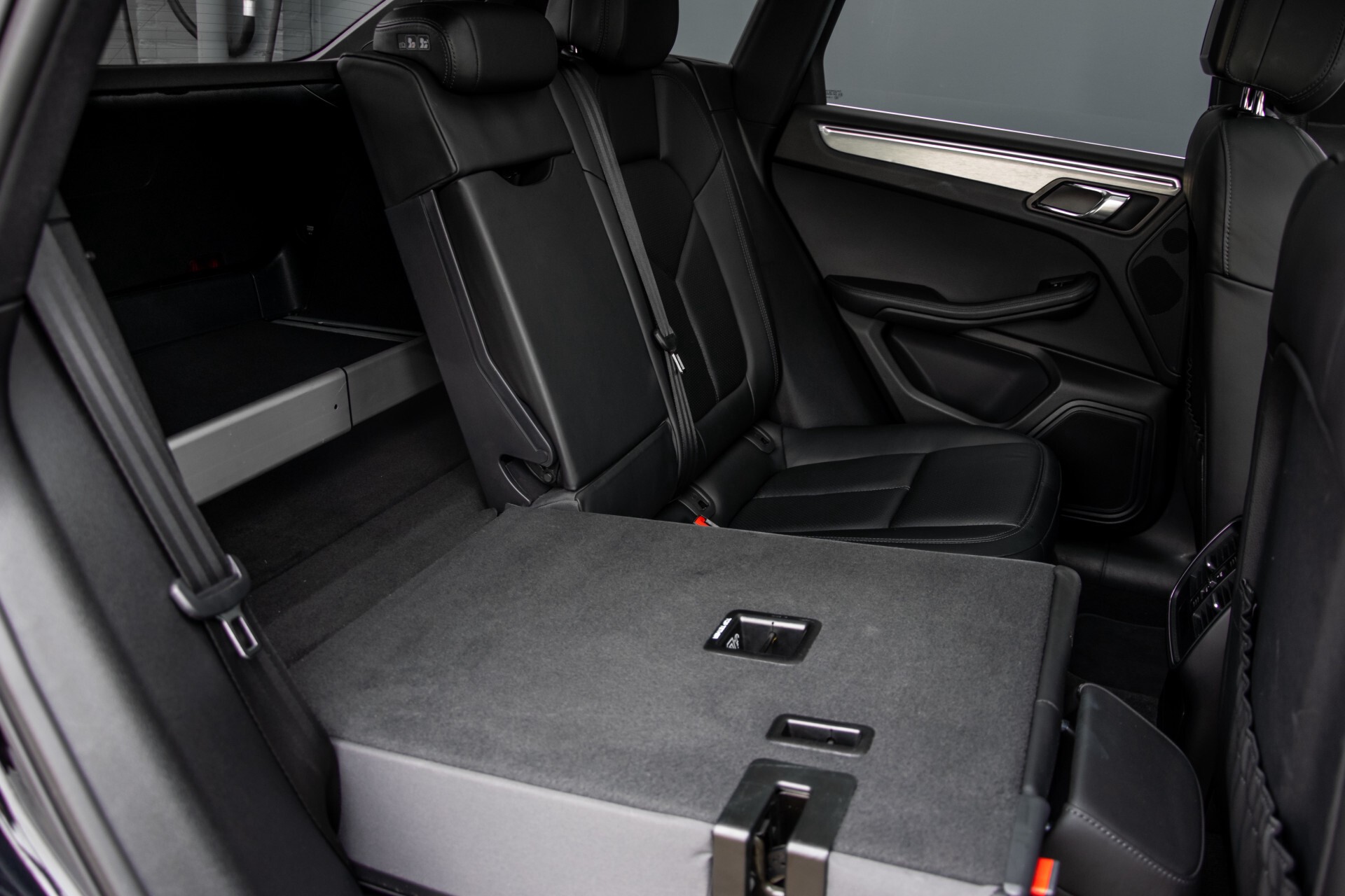 Porsche Macan 3.0 D S Luchtvering/Sport Design/Keyless/Panorama/ACC/Camera Aut Foto 6