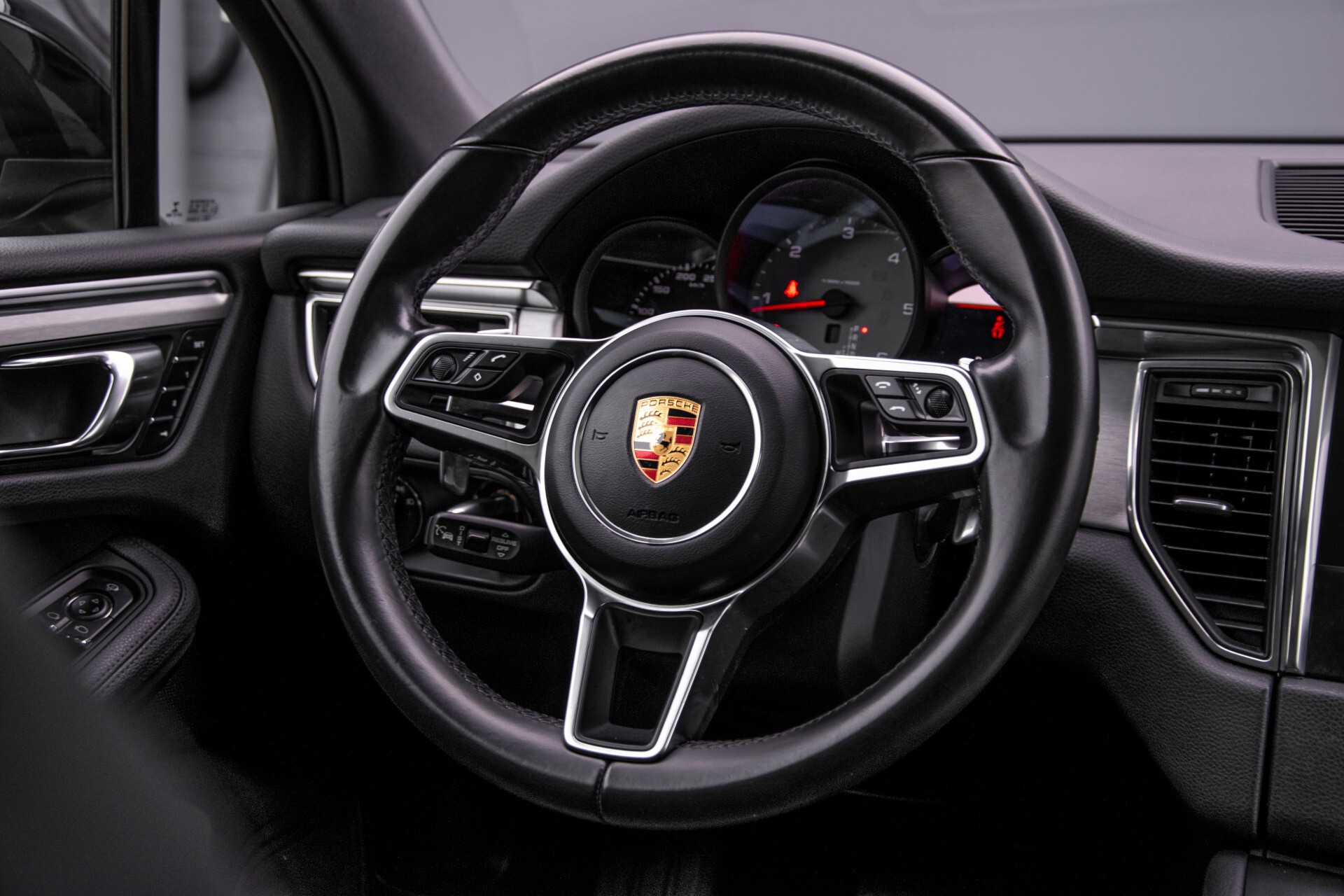 Porsche Macan 3.0 D S Luchtvering/Sport Design/Keyless/Panorama/ACC/Camera Aut Foto 9