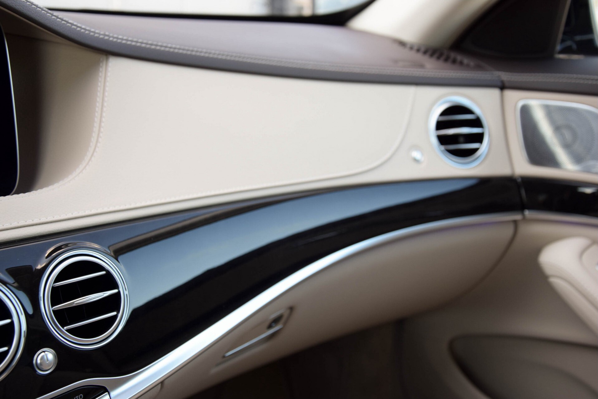 Mercedes-Benz S-Klasse 350d Lang AMG Massage/Distronic/Pano/Burmester/Head-Up/360/Keyless/Memory Aut9 Foto 13