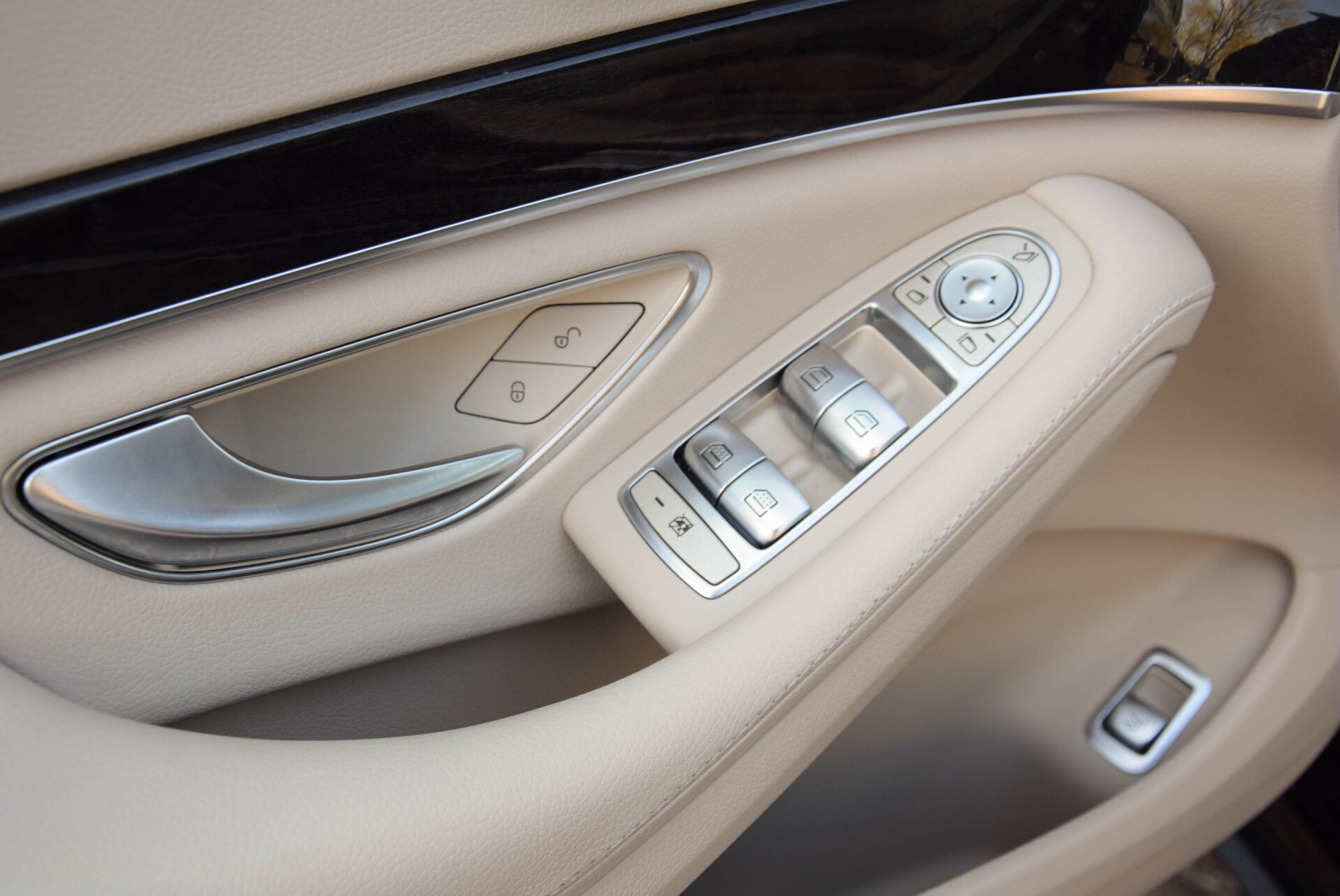 Mercedes-Benz S-Klasse 350d Lang AMG Massage/Distronic/Pano/Burmester/Head-Up/360/Keyless/Memory Aut9 Foto 8