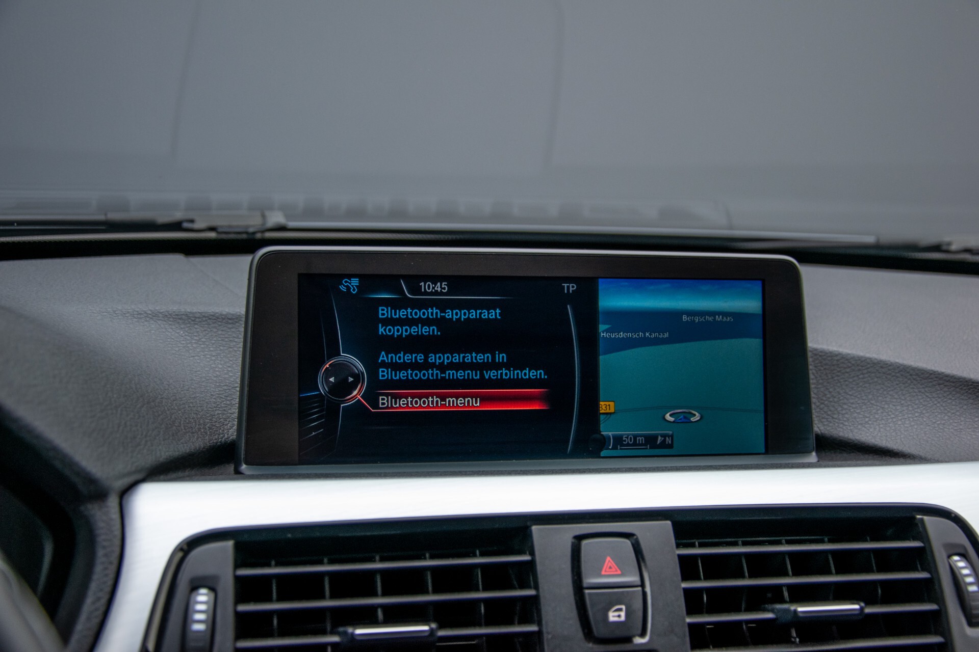 BMW 3 Serie Touring 316i M-Sportpakket Executive NL Auto/NAP Aut8 Foto 19