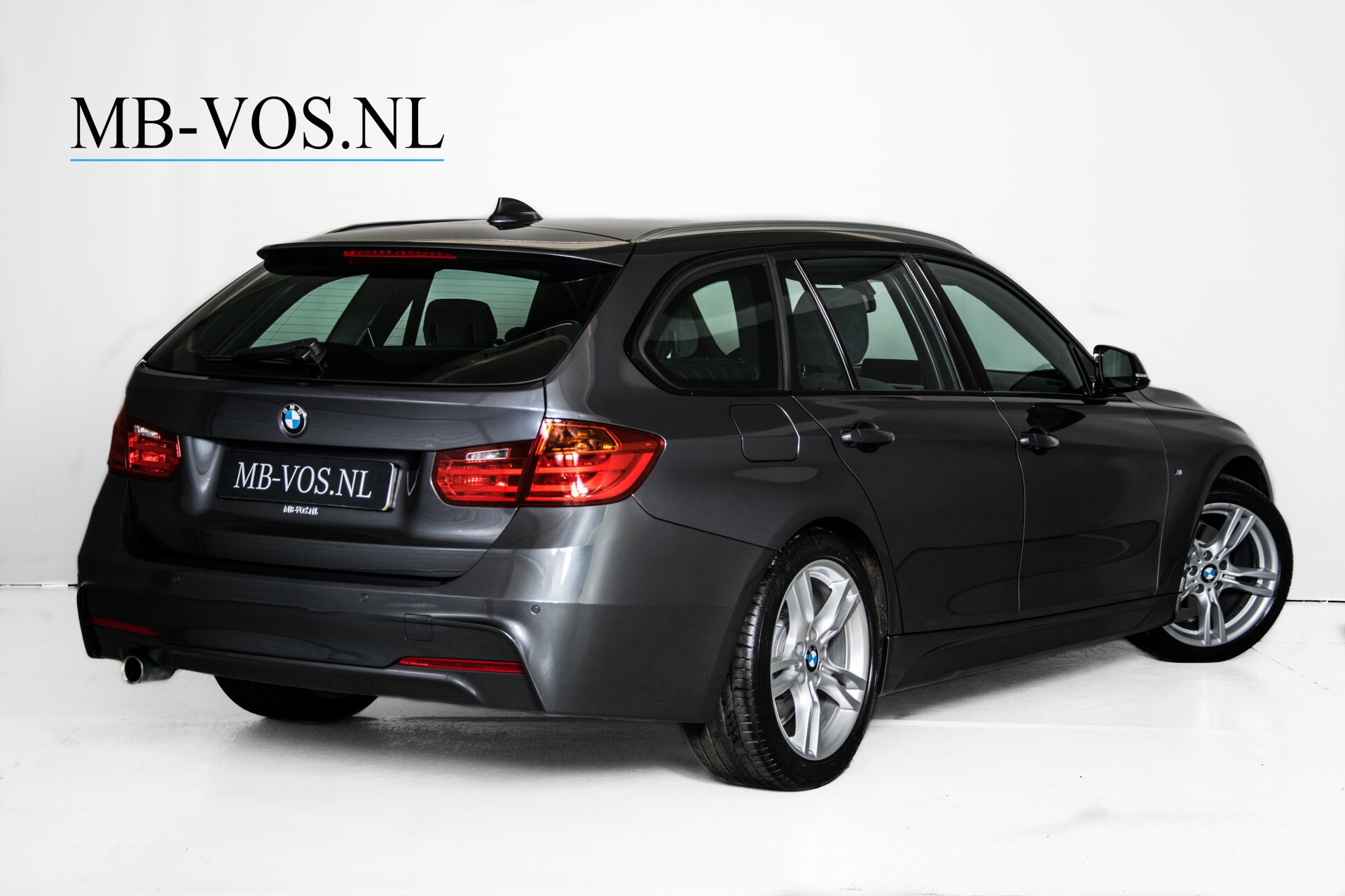 BMW 3 Serie Touring 316i M-Sportpakket Executive NL Auto/NAP Aut8 Foto 2