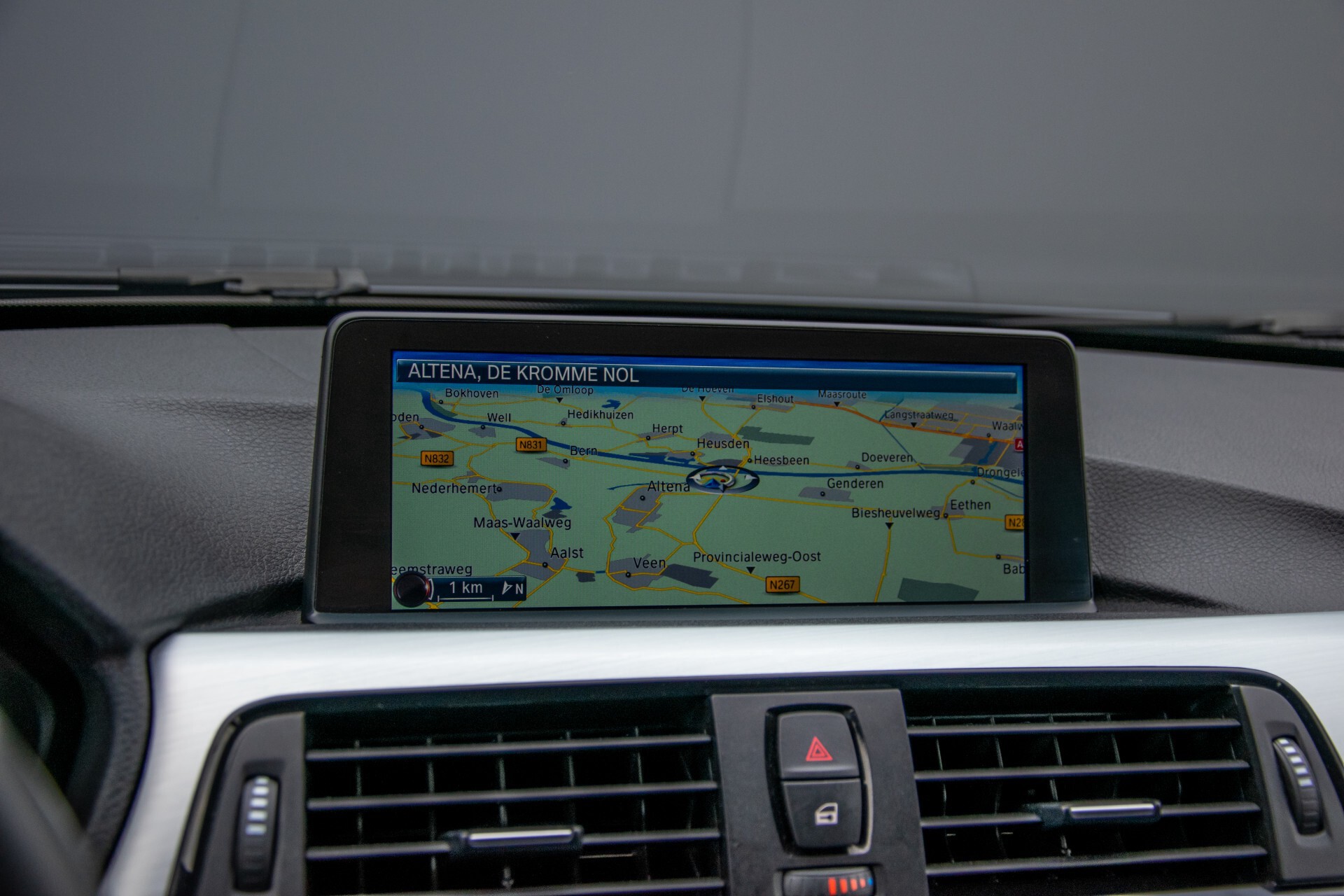 BMW 3 Serie Touring 316i M-Sportpakket Executive NL Auto/NAP Aut8 Foto 21