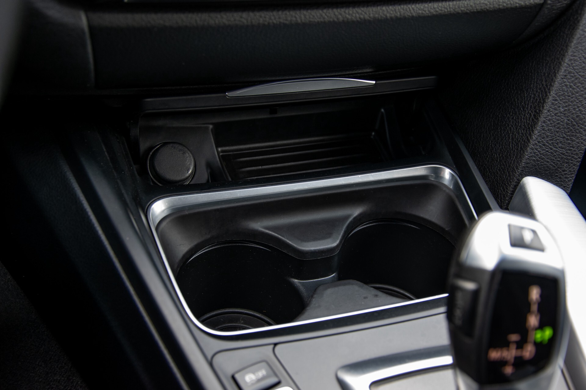 BMW 3 Serie Touring 316i M-Sportpakket Executive NL Auto/NAP Aut8 Foto 22