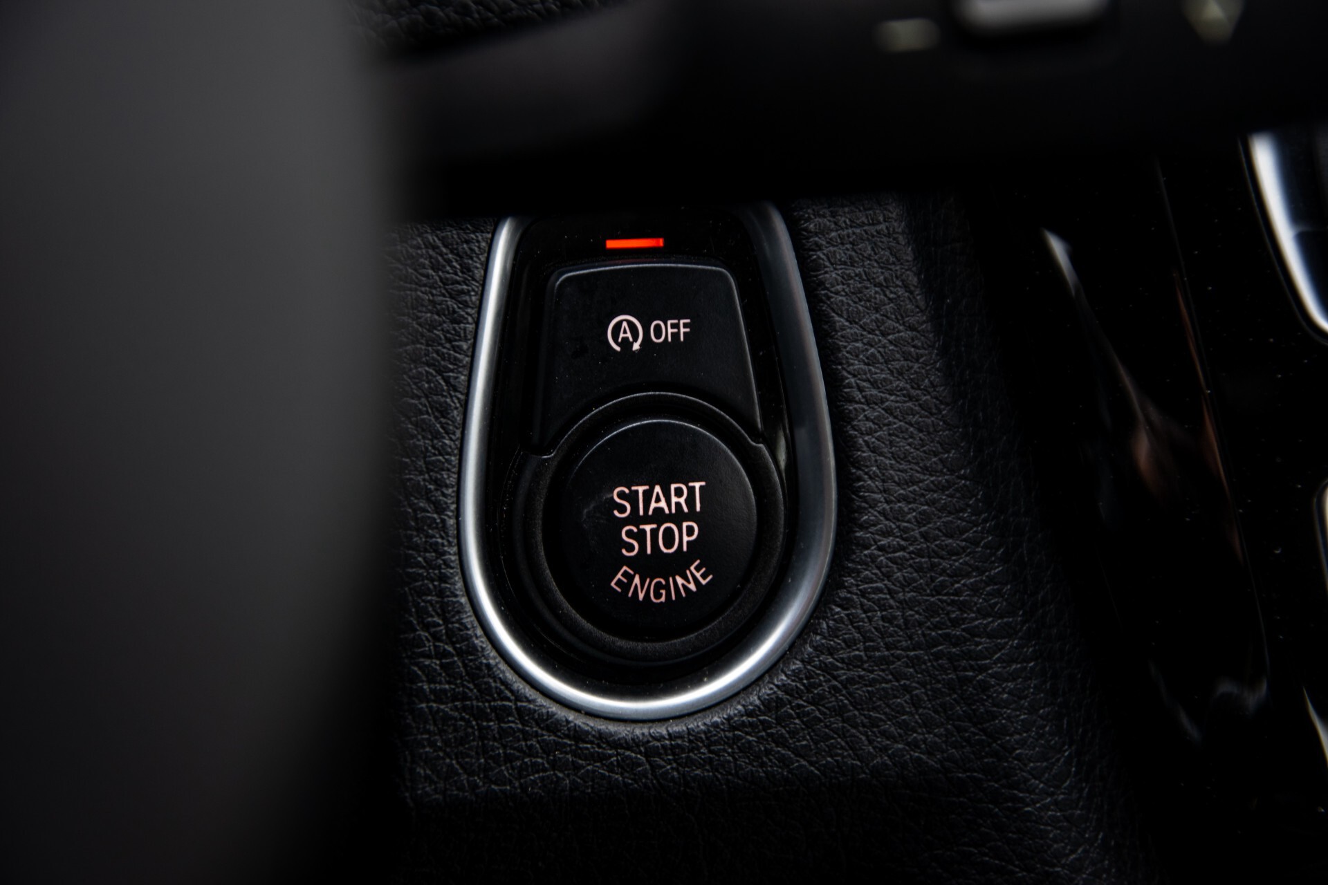 BMW 3 Serie Touring 316i M-Sportpakket Executive NL Auto/NAP Aut8 Foto 35