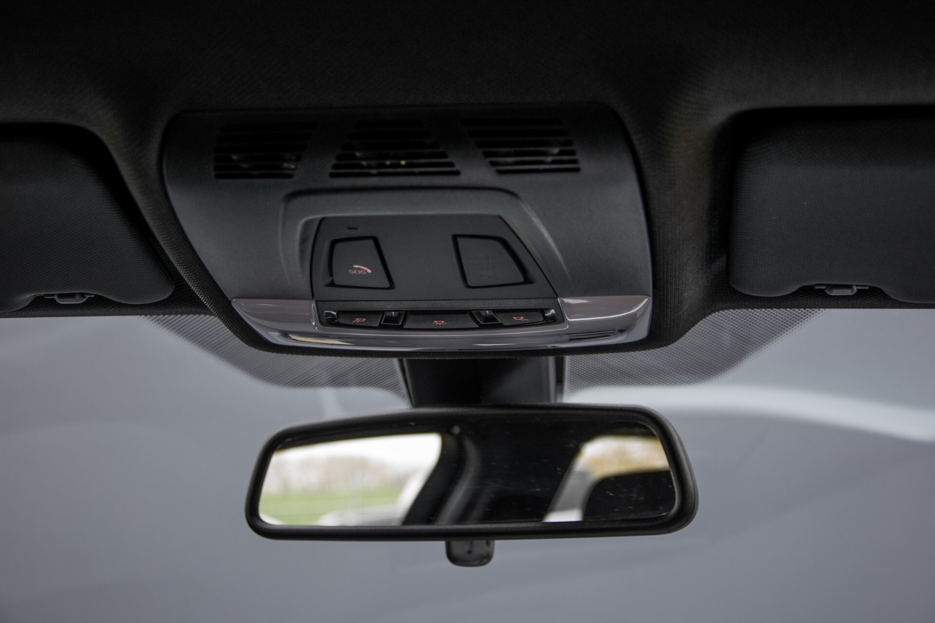 BMW 3 Serie Touring 316i M-Sportpakket Executive NL Auto/NAP Aut8 Foto 45