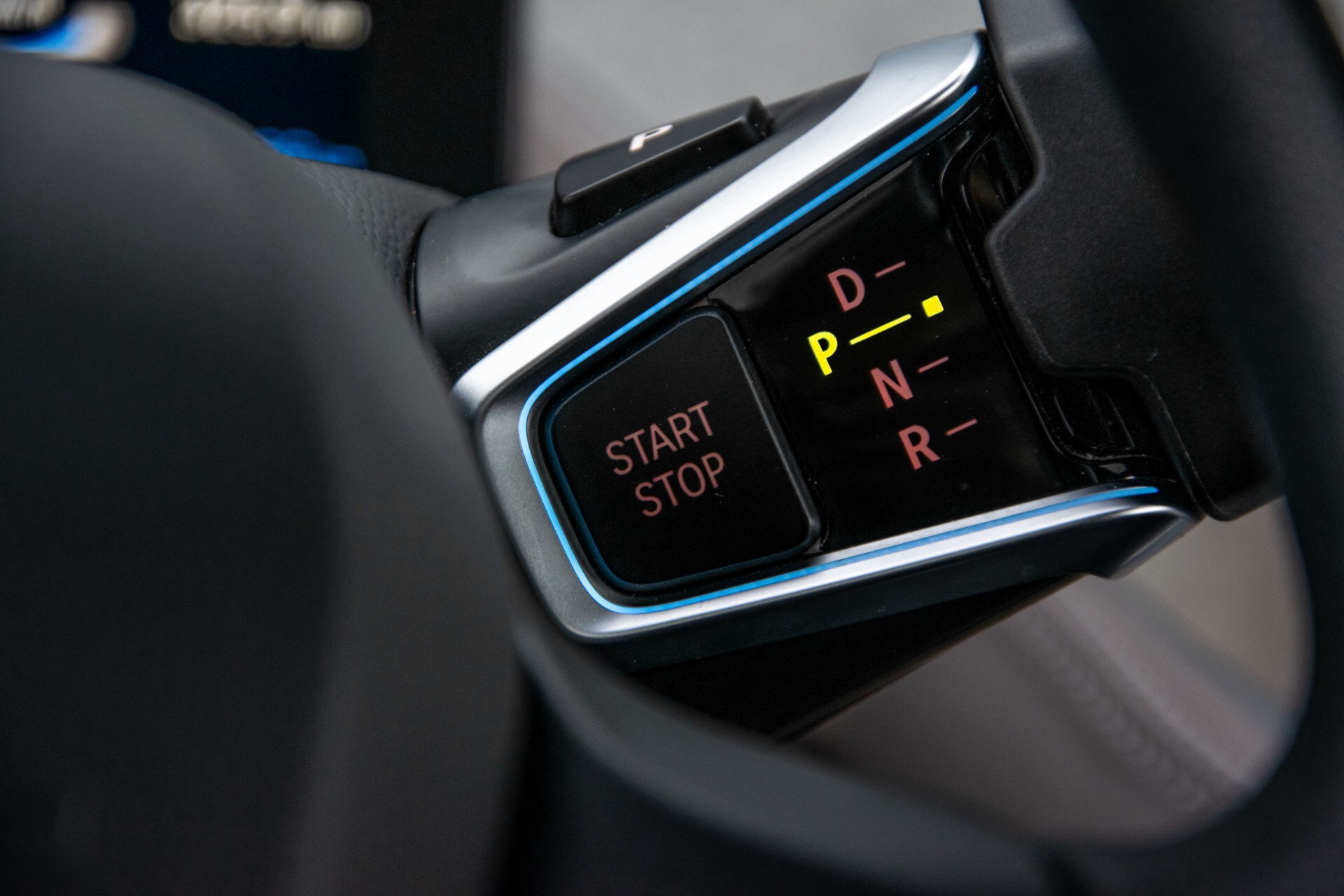 BMW i3 S Executive Edition 120Ah 42 kWh NP€55689/Panorama/20"/Verw-stln/Keyless Foto 13